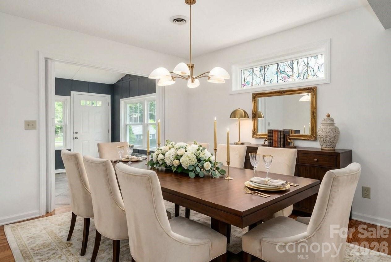 8 Wedgewood Drive — Mills River