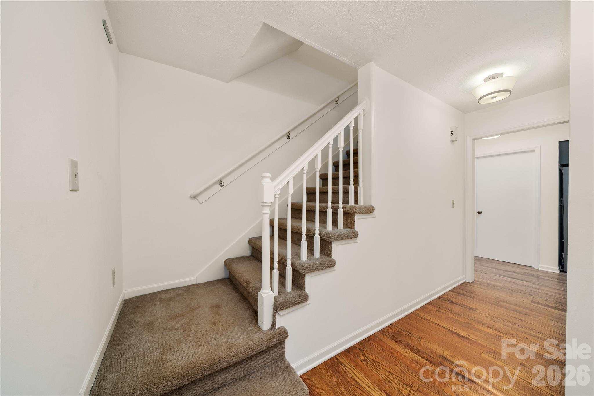 8 Wedgewood Drive — Mills River
