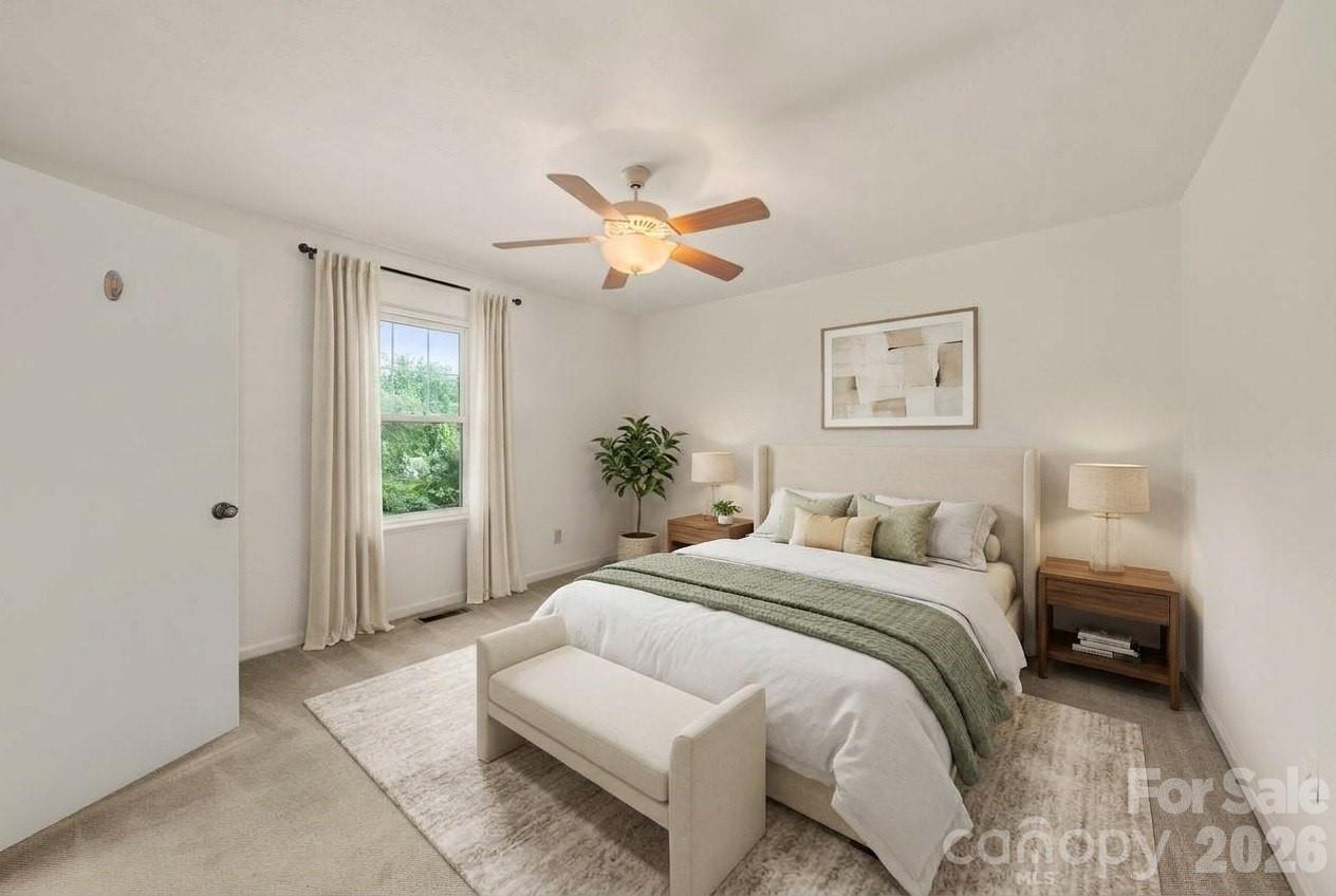 8 Wedgewood Drive — Mills River