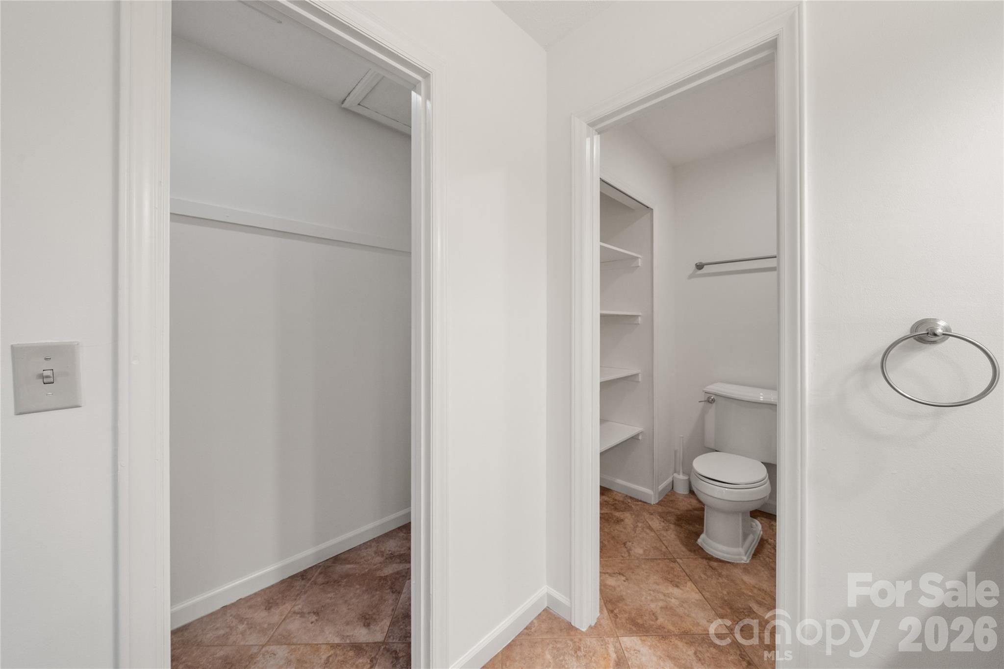 8 Wedgewood Drive — Mills River