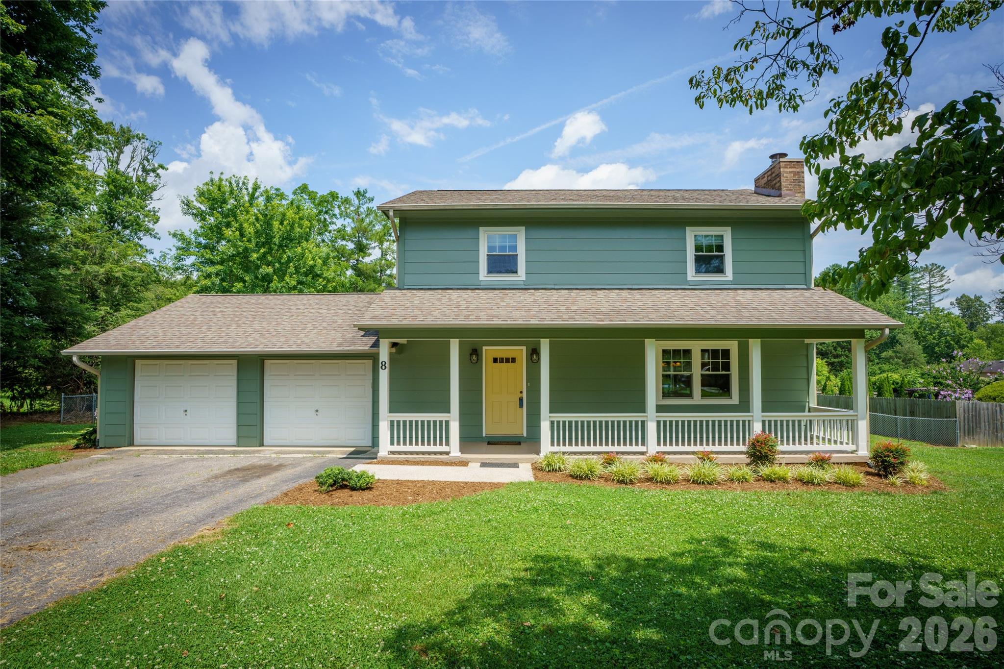 8 Wedgewood Drive — Mills River