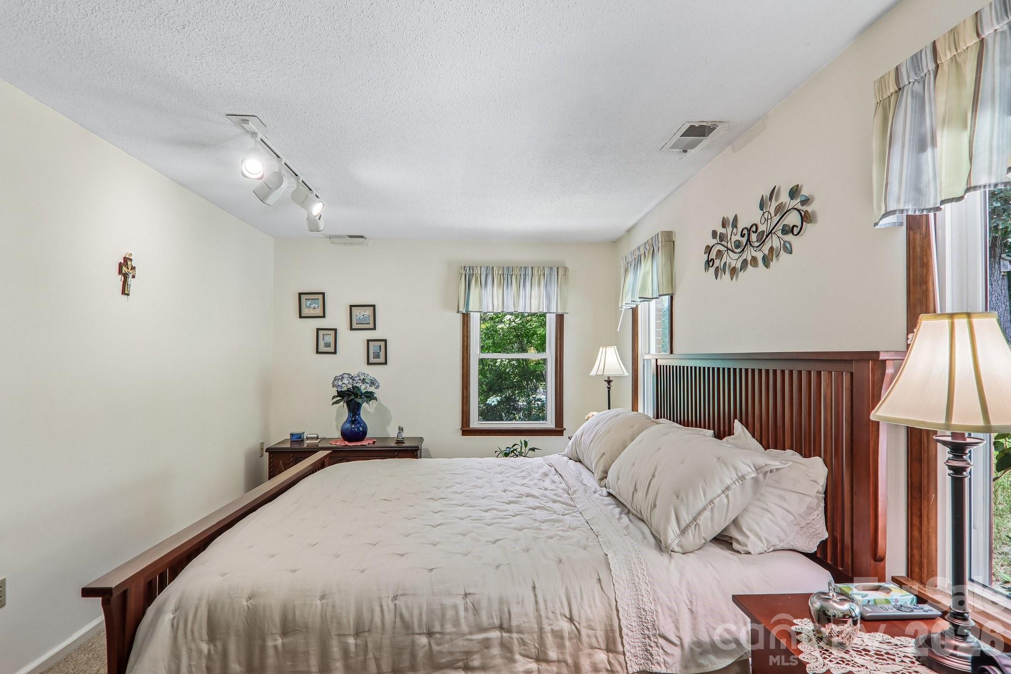 57 Chateau Lane — Waynesville