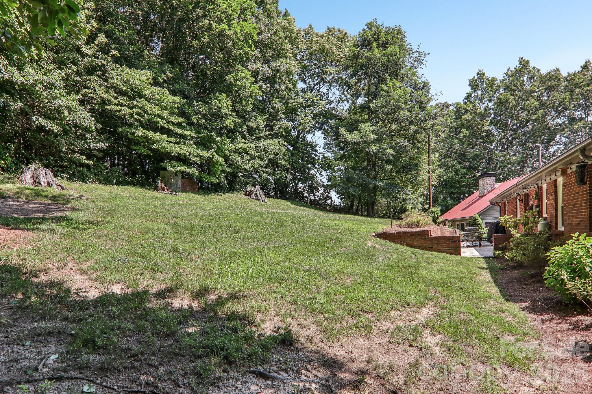 57 Chateau Lane — Waynesville
