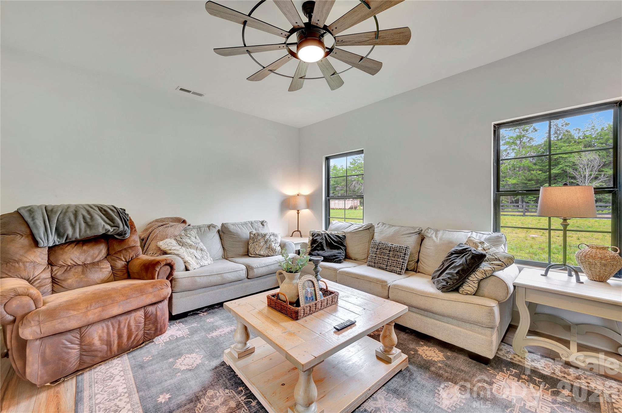 14871 Deer Hollow Drive — Gold Hill
