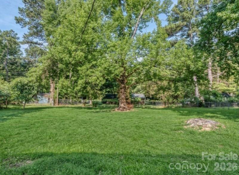 408 S Jackson Avenue — Waxhaw