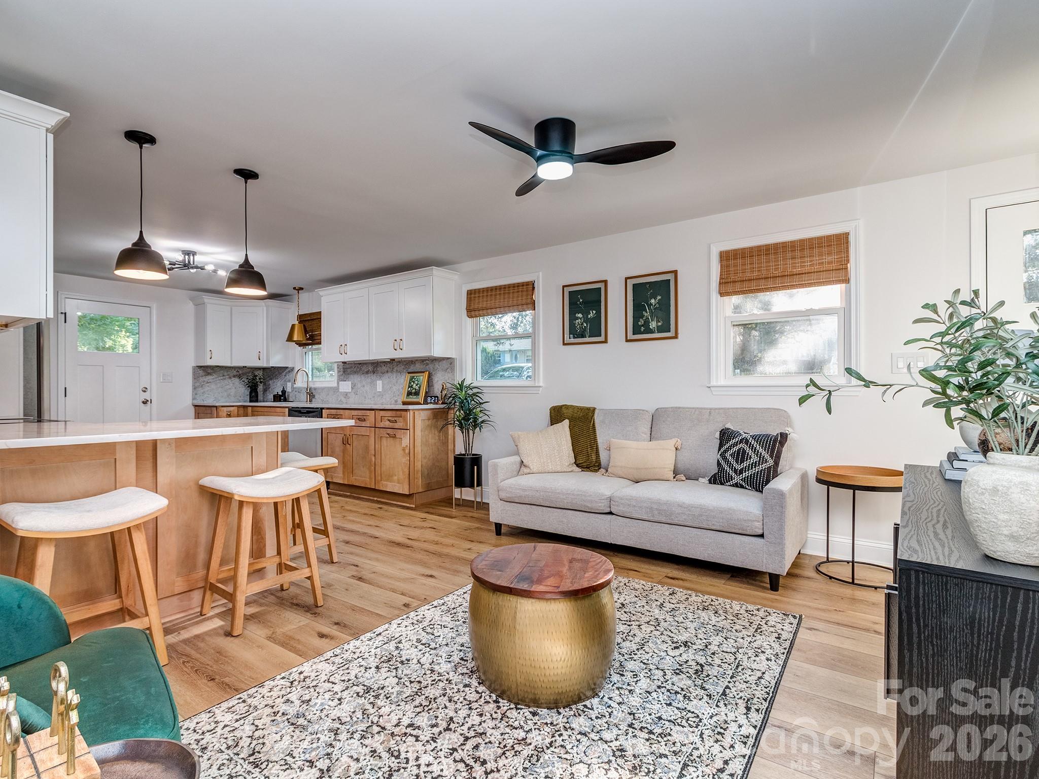 408 S Jackson Avenue — Waxhaw