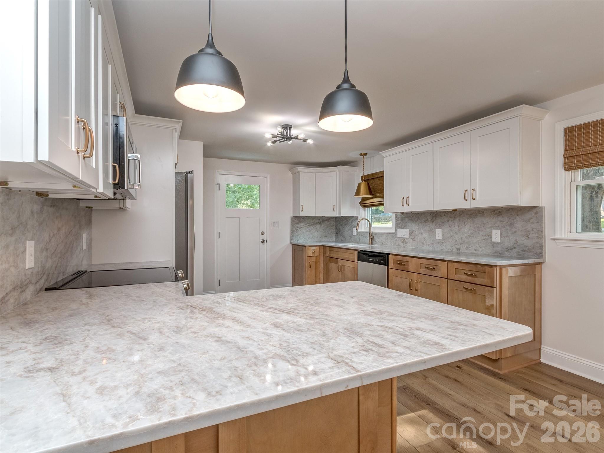 408 S Jackson Avenue — Waxhaw