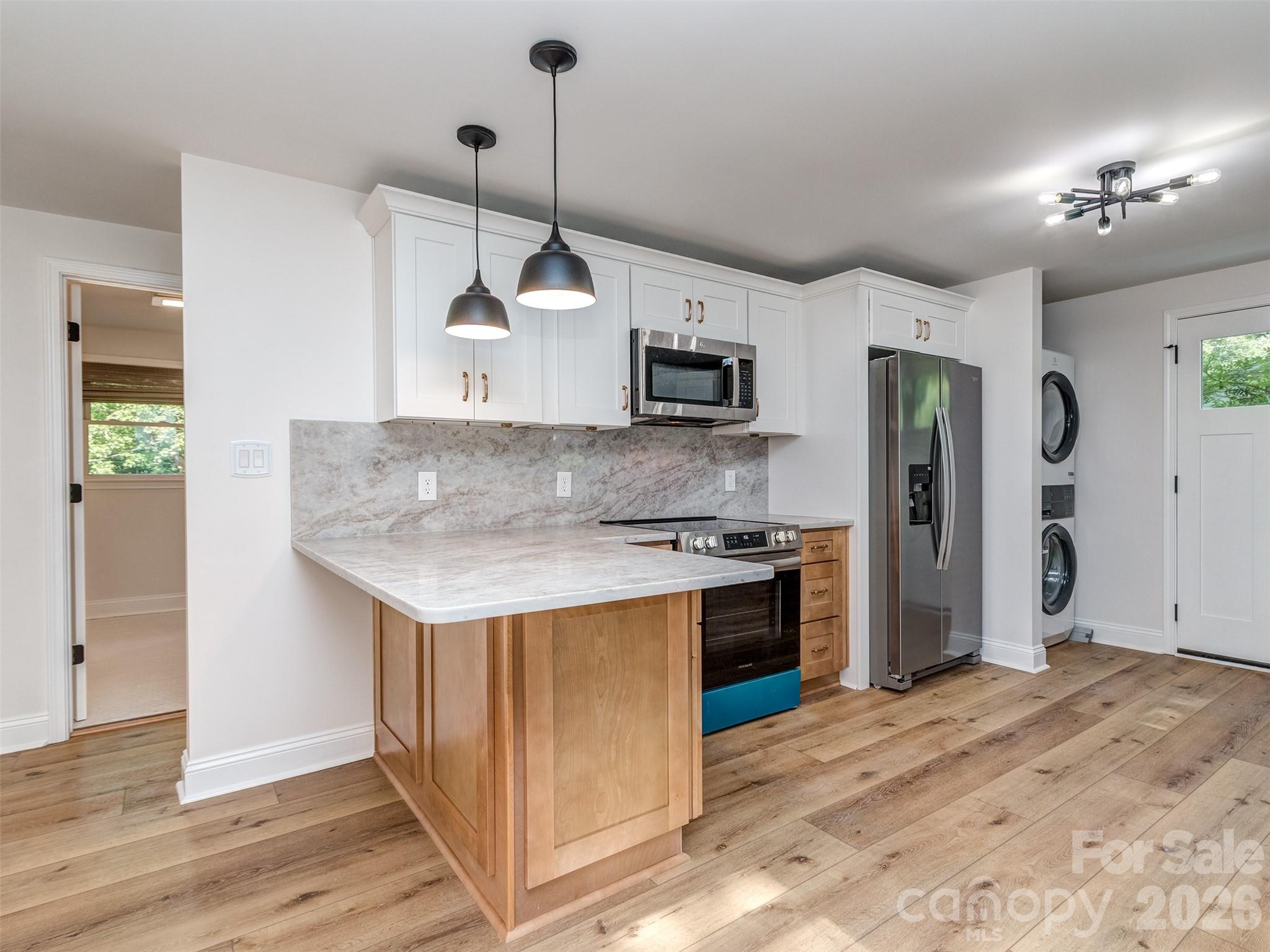 408 S Jackson Avenue — Waxhaw
