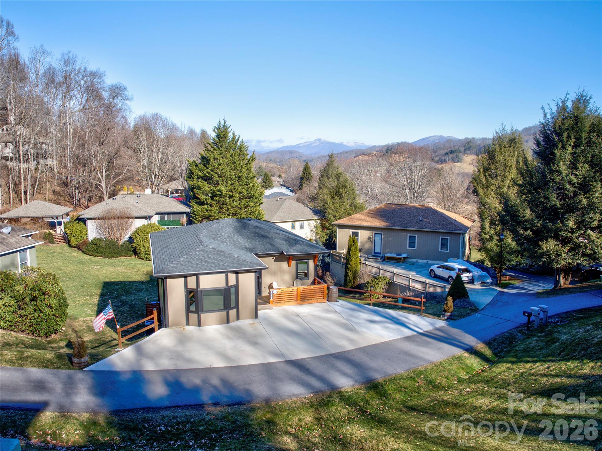 47 Winghaven Heights — Waynesville