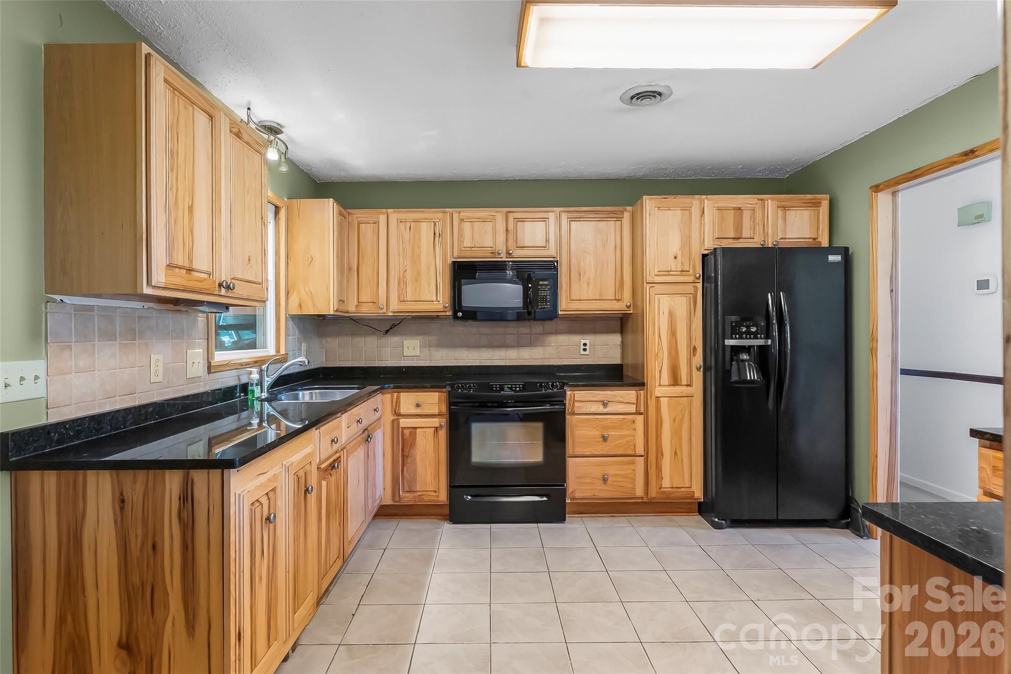 32 Swanns View Drive — Marion