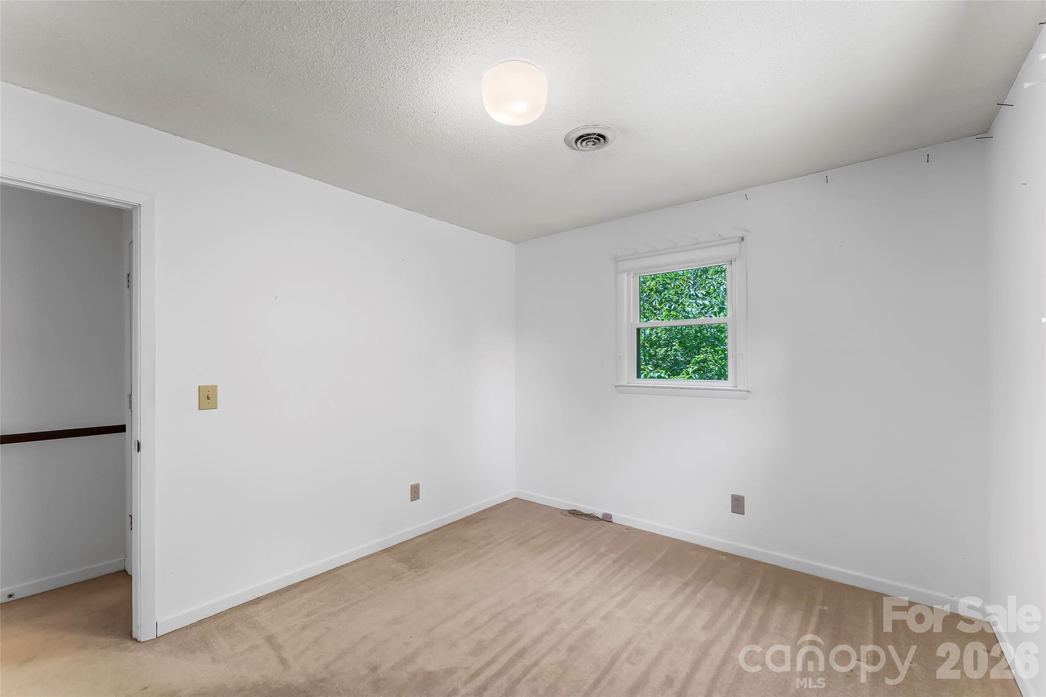 32 Swanns View Drive — Marion