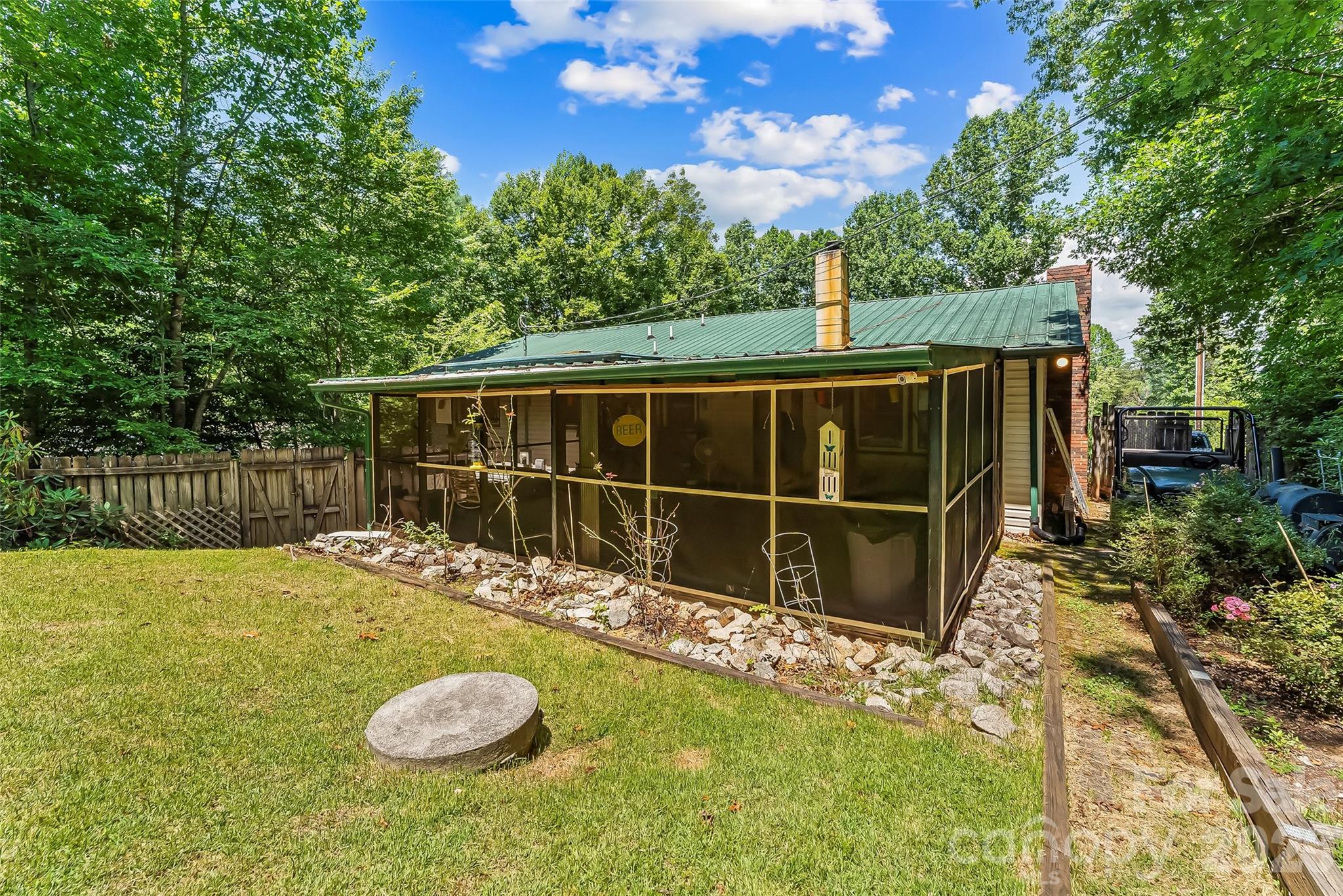32 Swanns View Drive — Marion