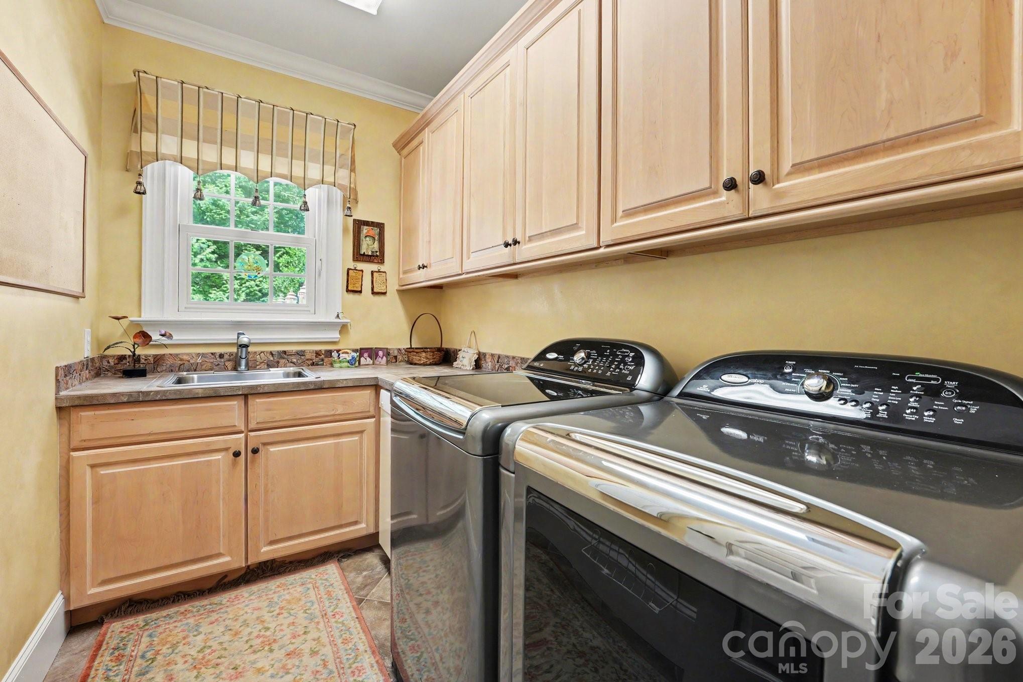 414 Saint Andrews Road — Statesville