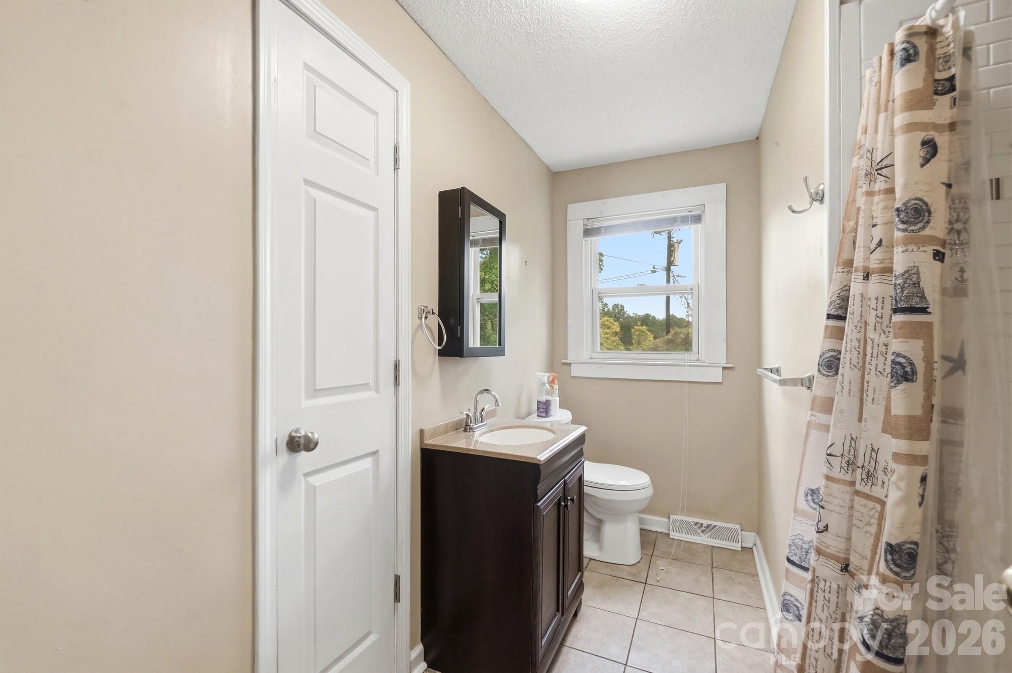 121 Piedmont Drive — Lawndale