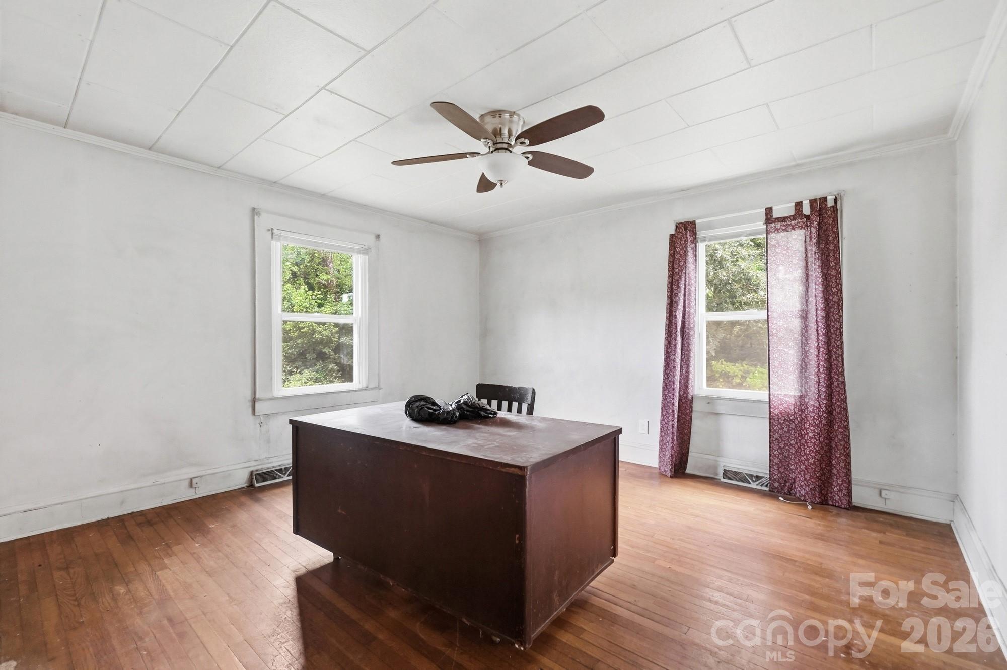 121 Piedmont Drive — Lawndale