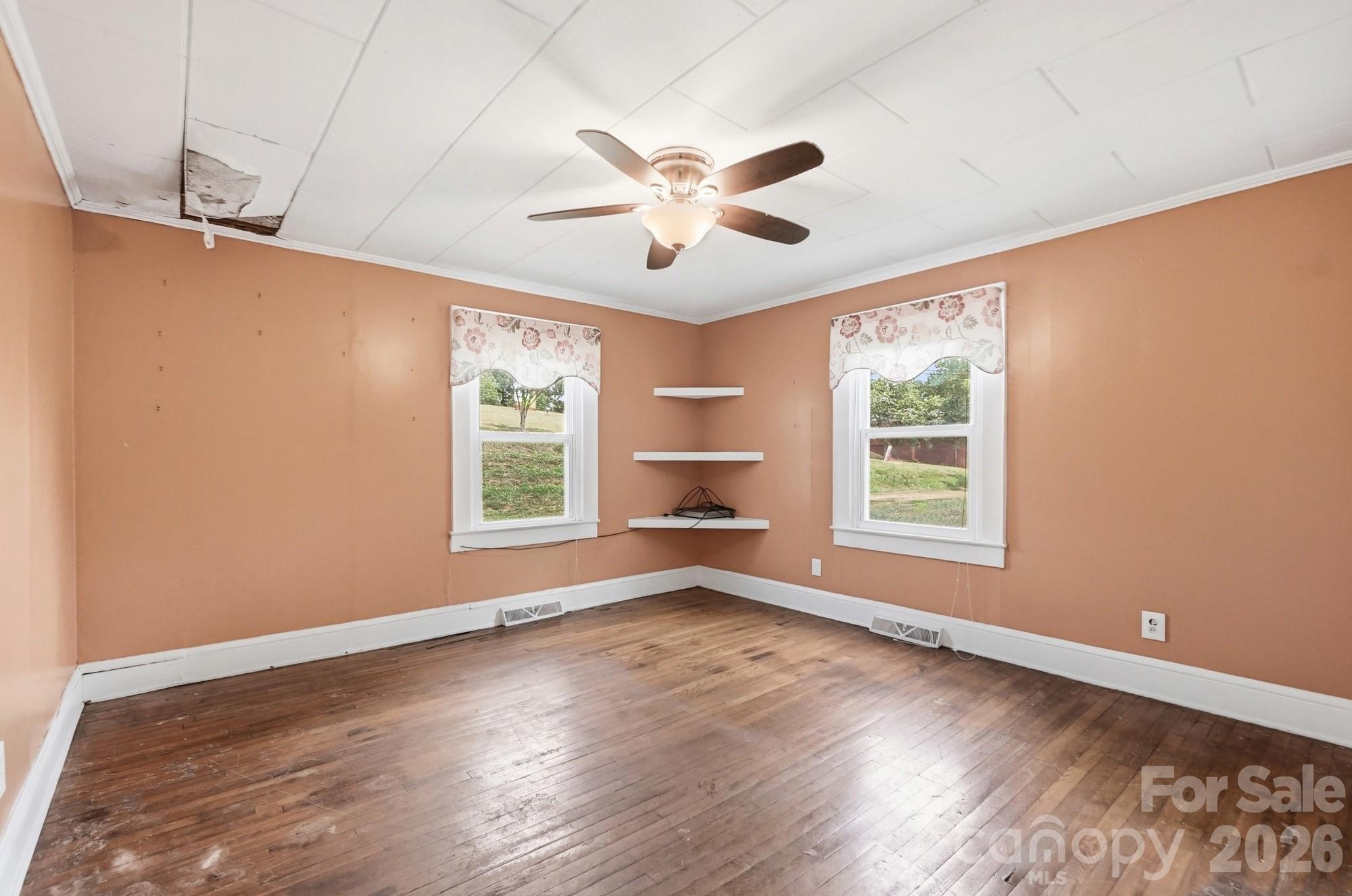121 Piedmont Drive — Lawndale