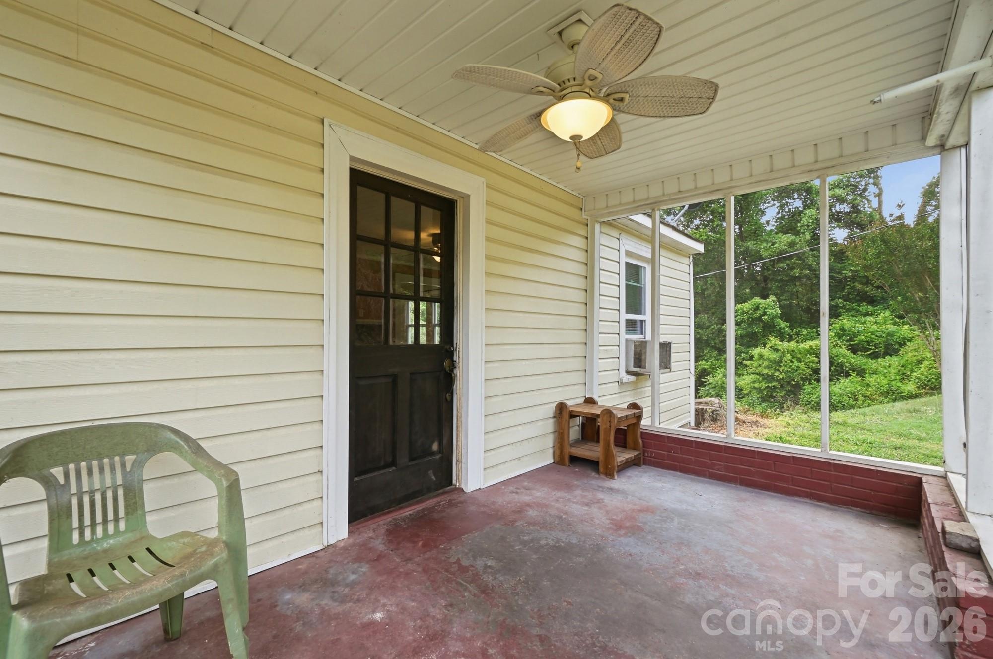 121 Piedmont Drive — Lawndale