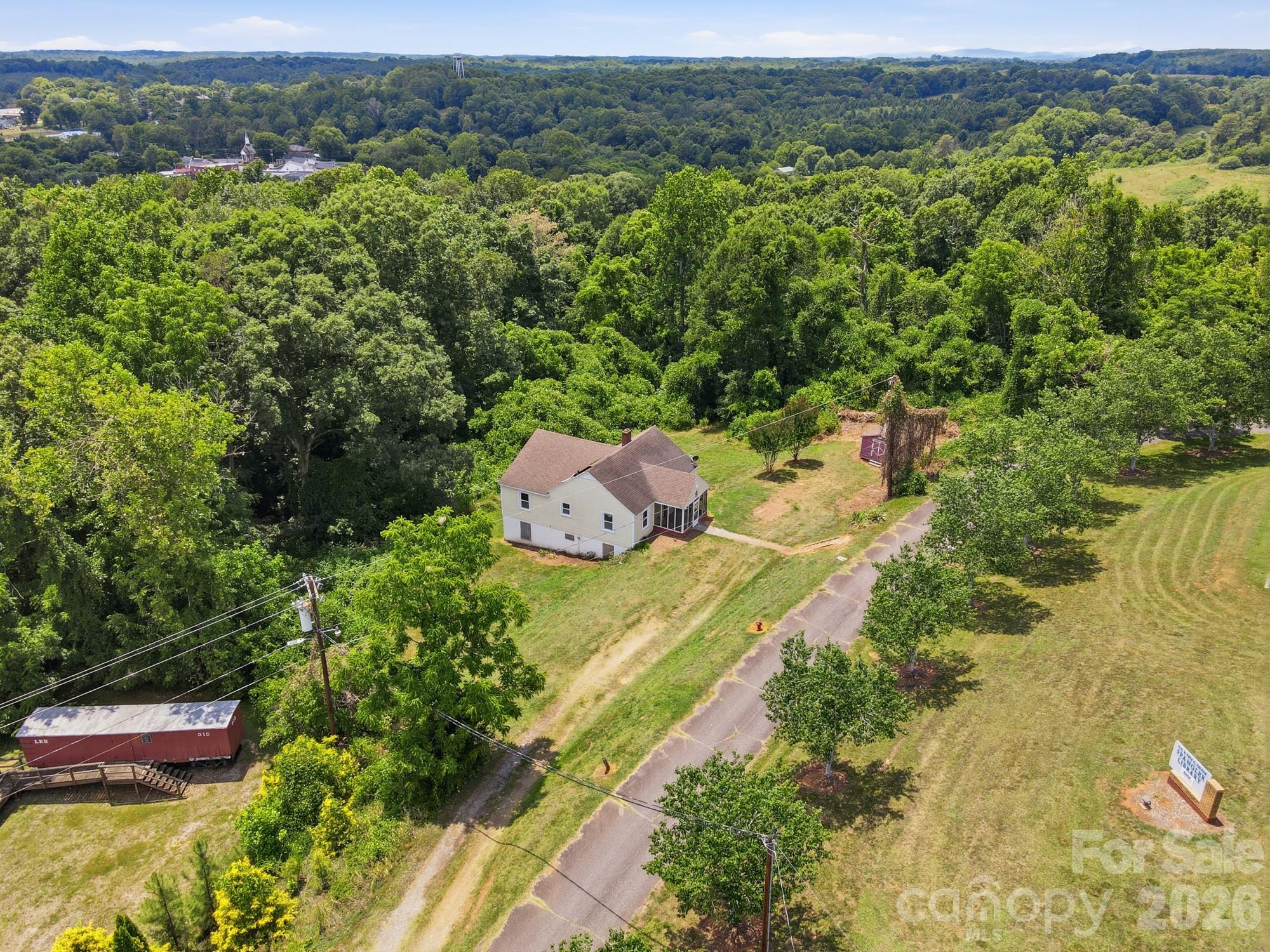 121 Piedmont Drive — Lawndale