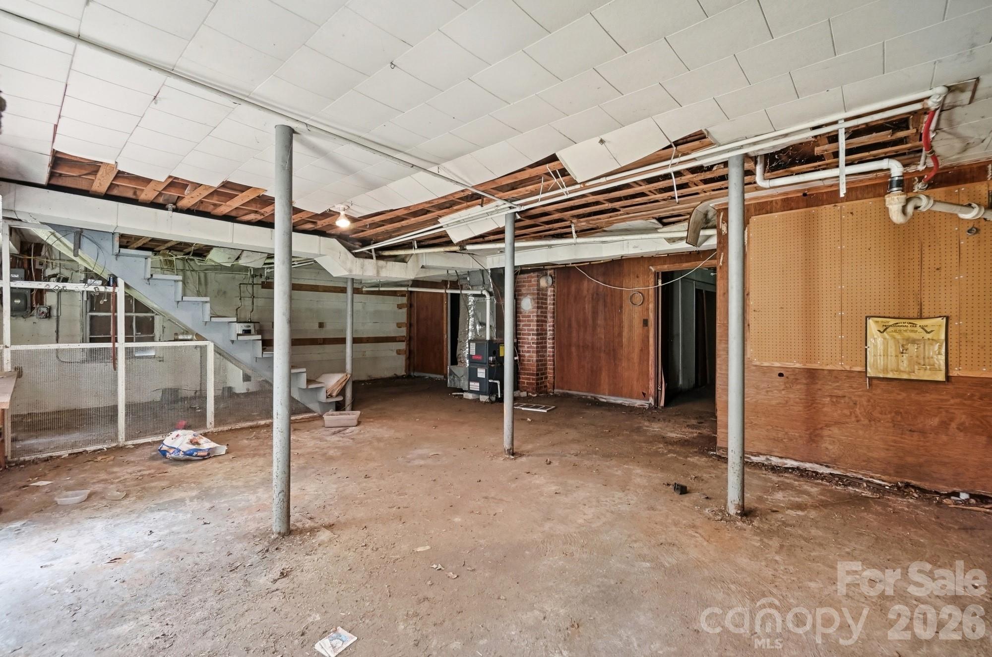 121 Piedmont Drive — Lawndale