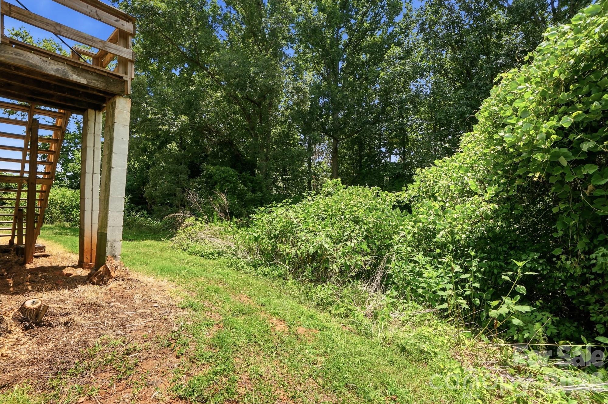 121 Piedmont Drive — Lawndale