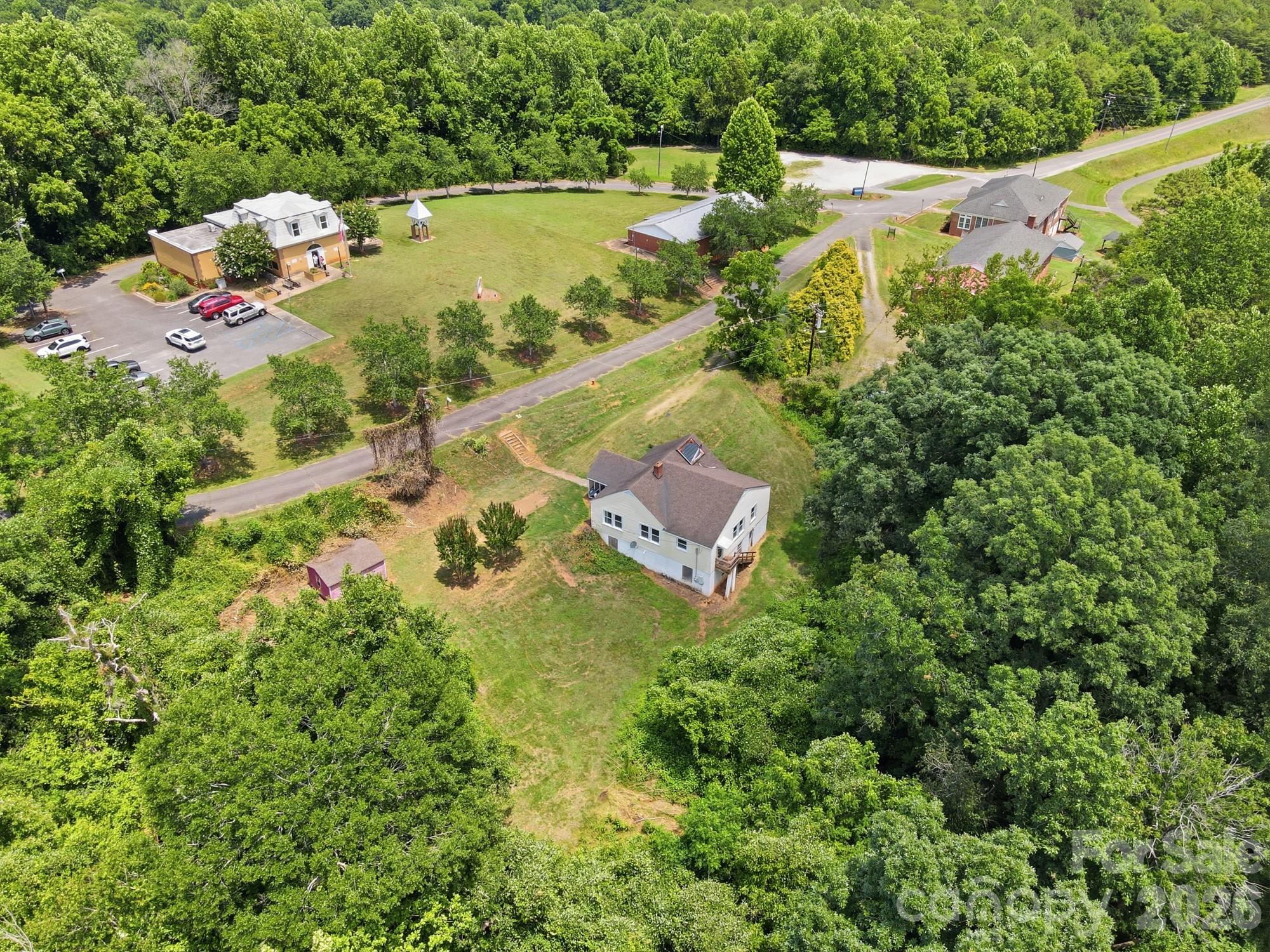 121 Piedmont Drive — Lawndale
