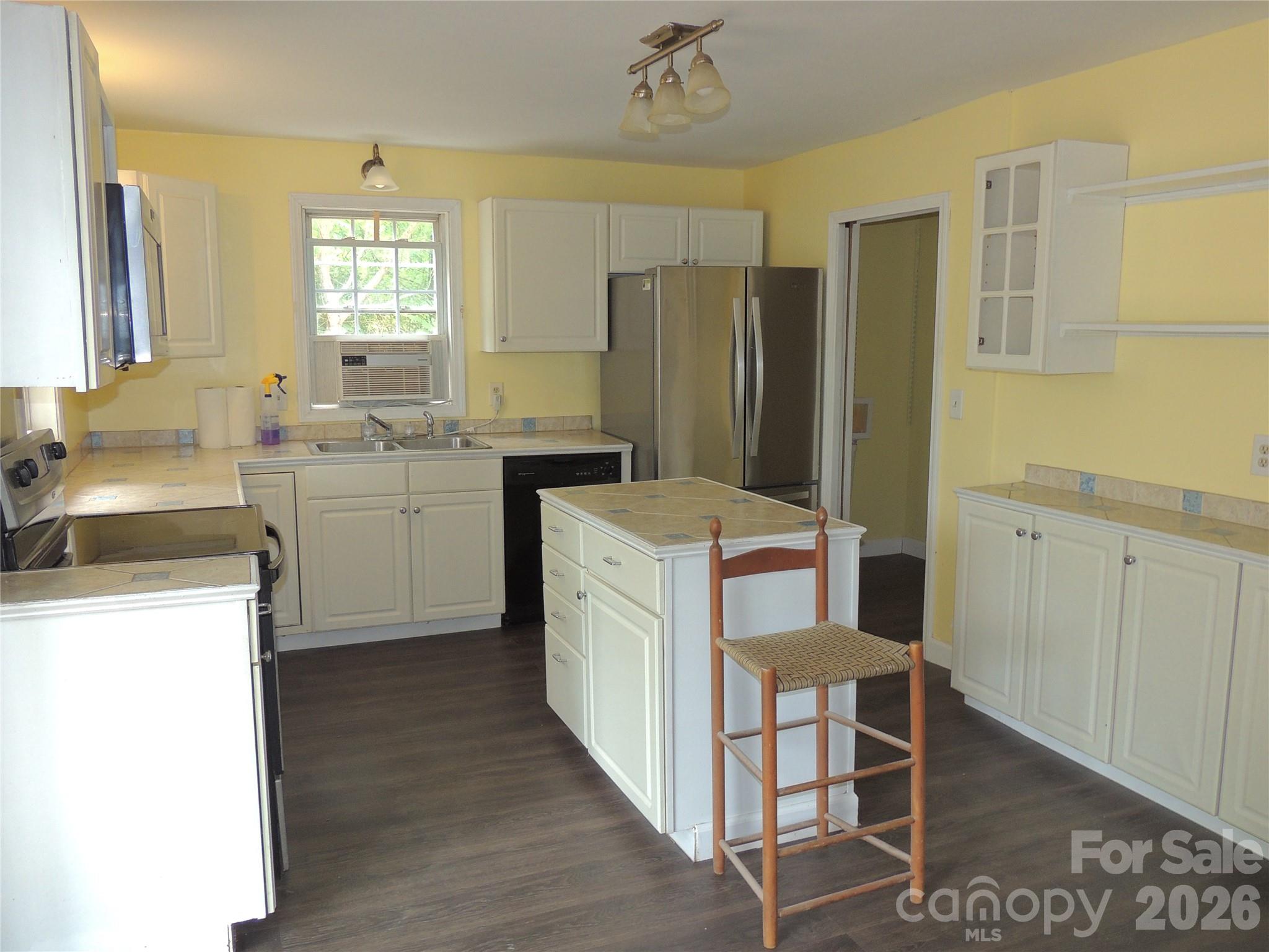 1002 S Main Street S — Rutherfordton