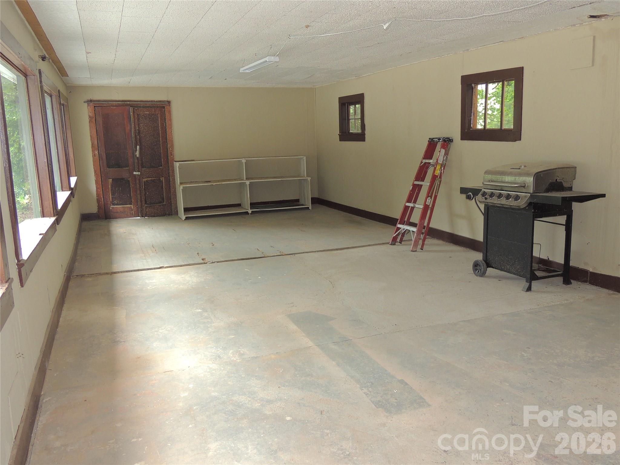 1002 S Main Street S — Rutherfordton