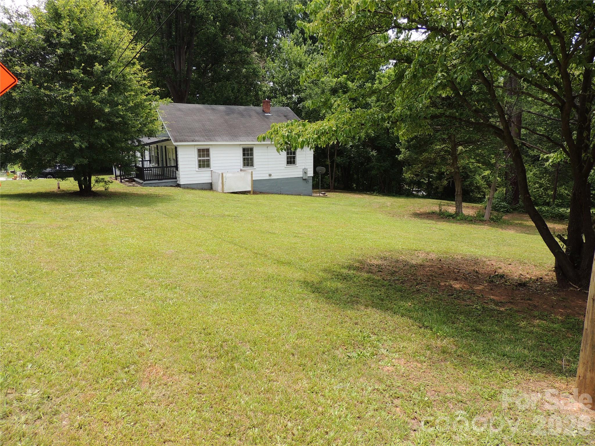 1002 S Main Street S — Rutherfordton