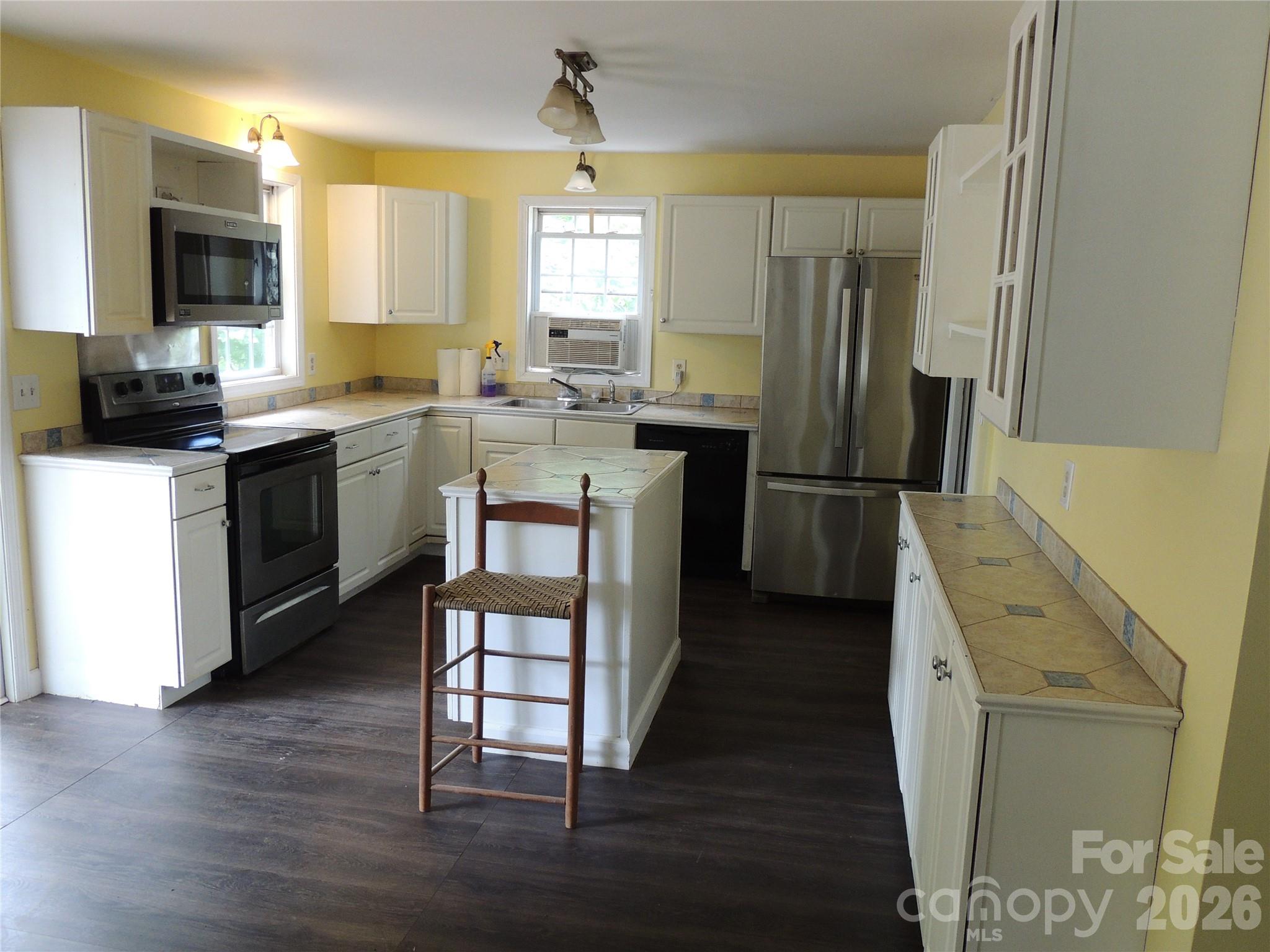 1002 S Main Street S — Rutherfordton