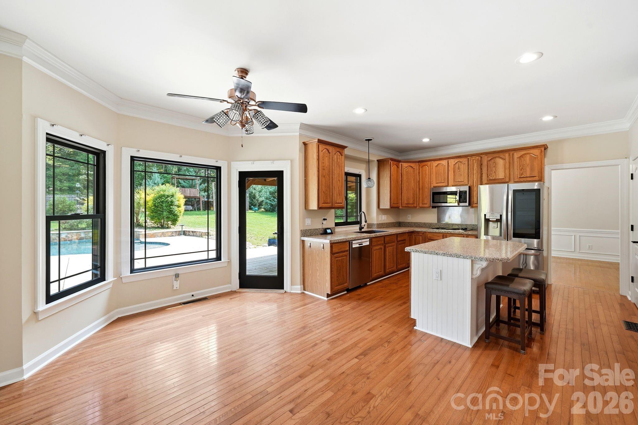 6821 Hollow Oak Drive — Charlotte