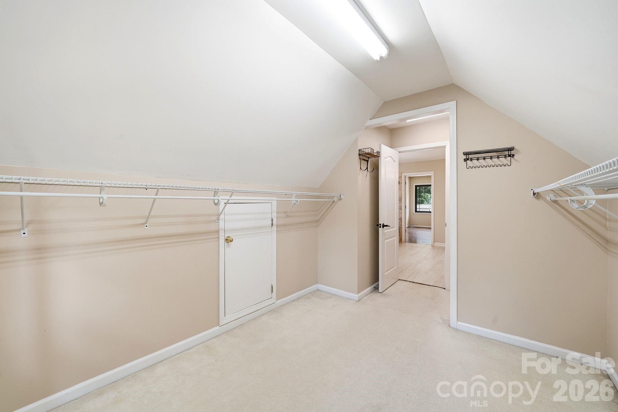6821 Hollow Oak Drive — Charlotte