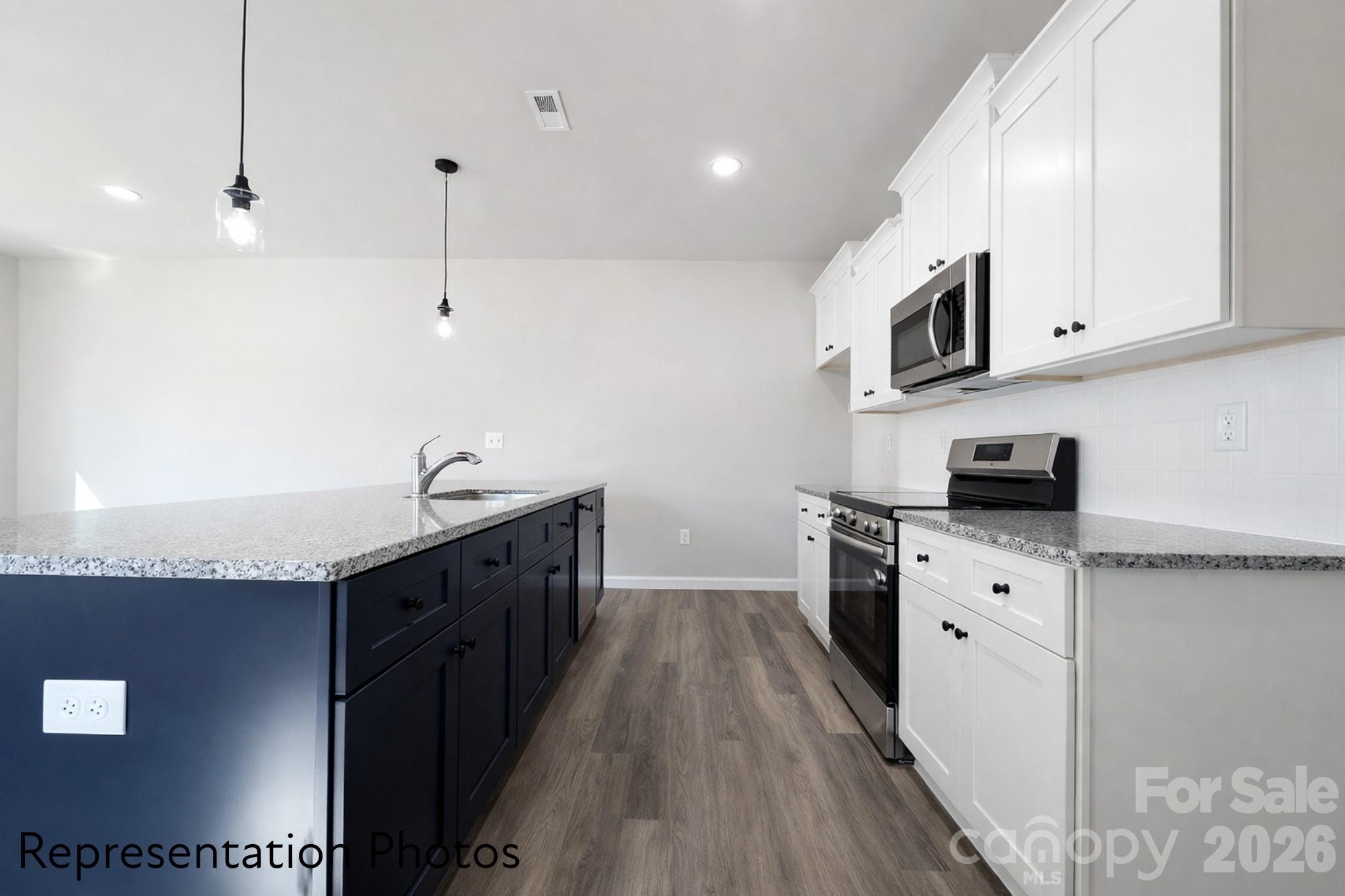 3114 Aberleaf Lane — Charlotte