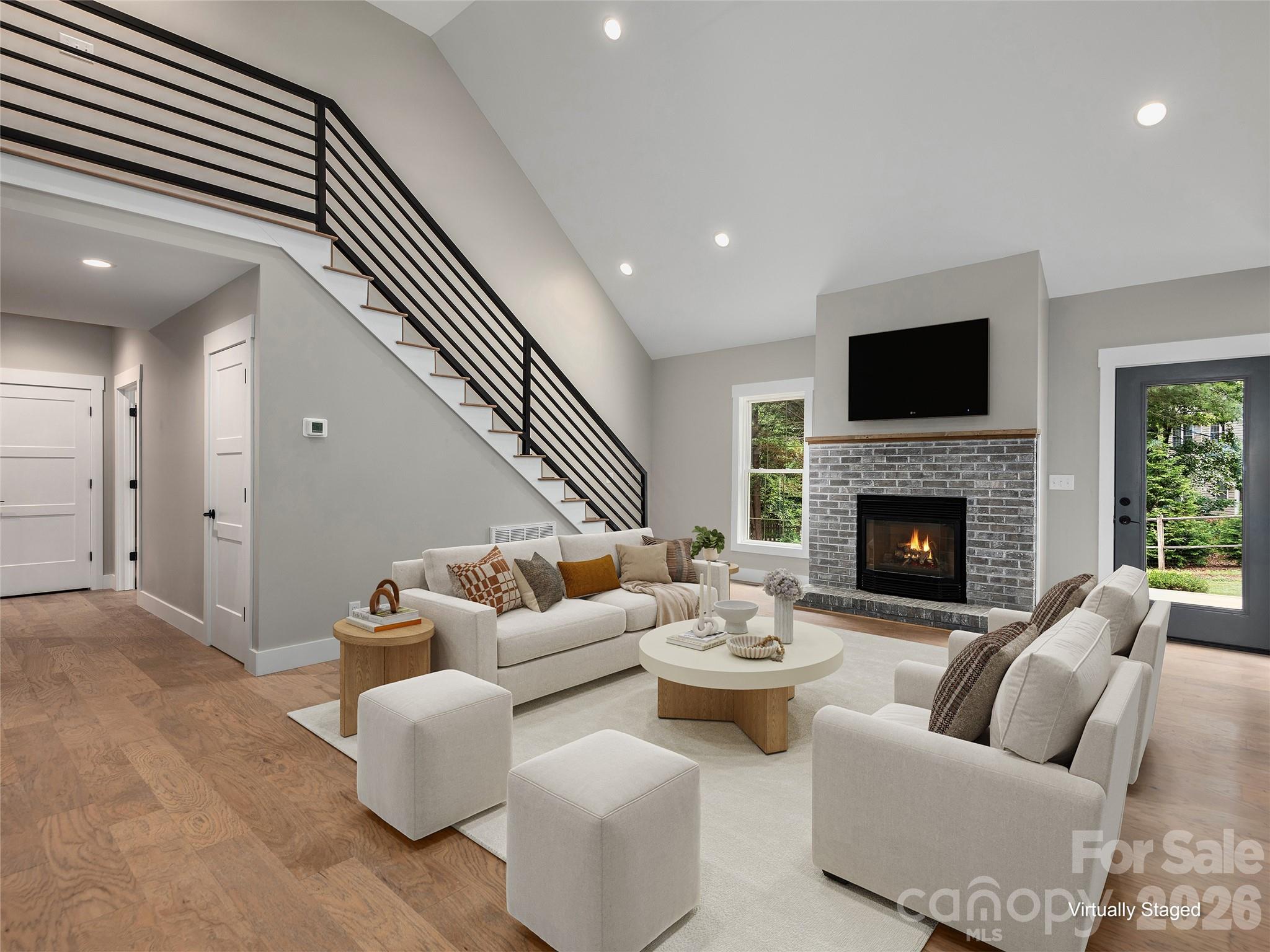 104 Arrowood Lane — Hendersonville