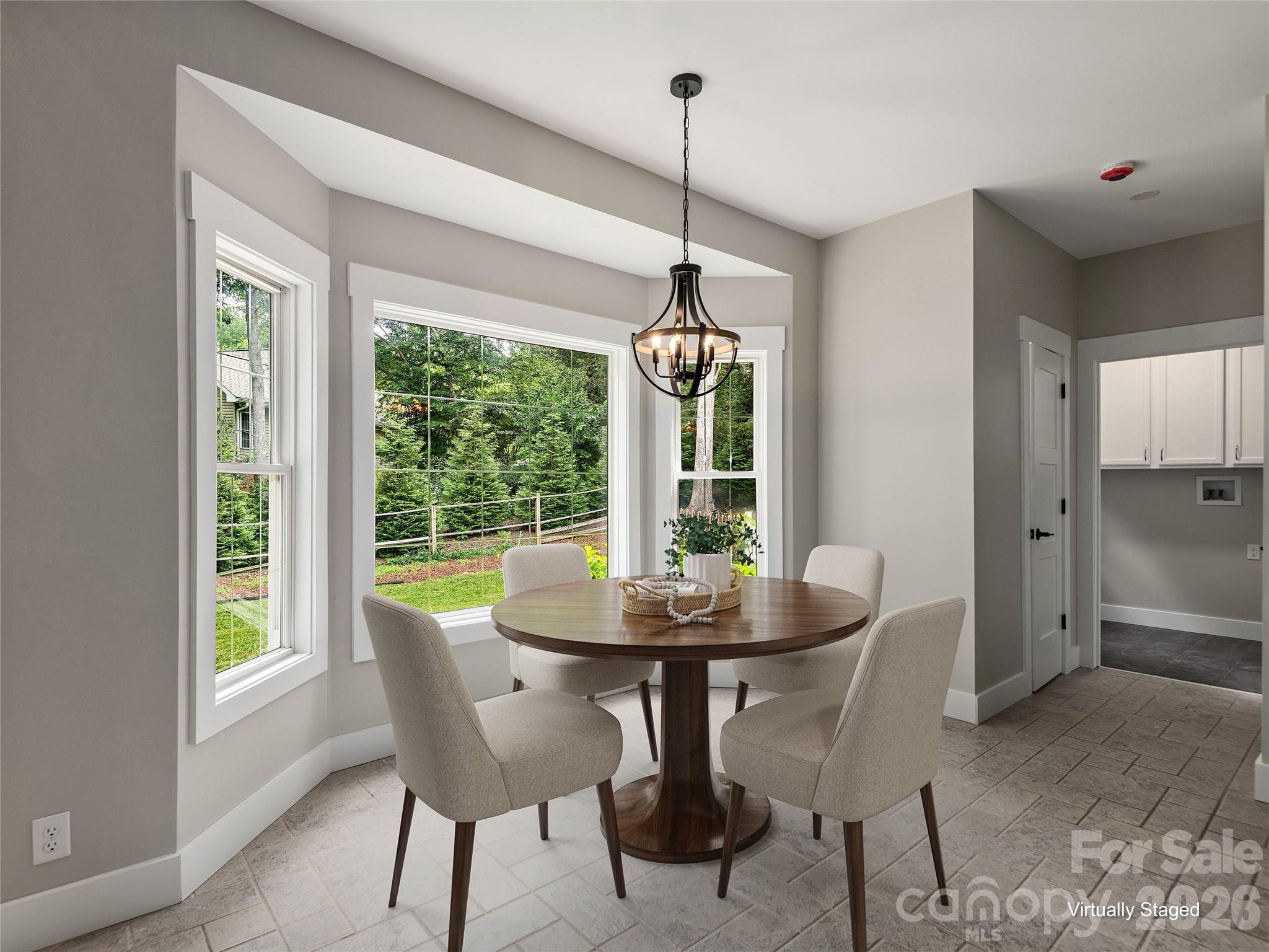 104 Arrowood Lane — Hendersonville