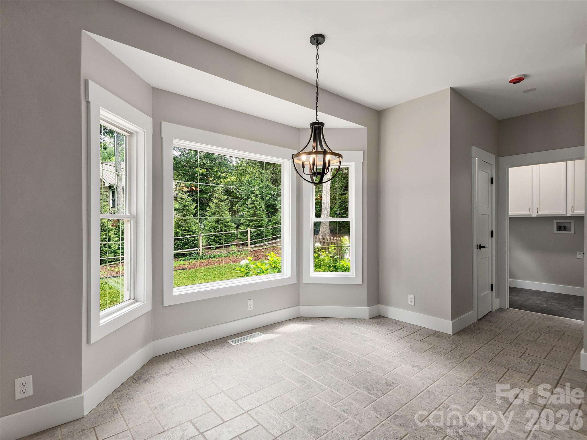 104 Arrowood Lane — Hendersonville