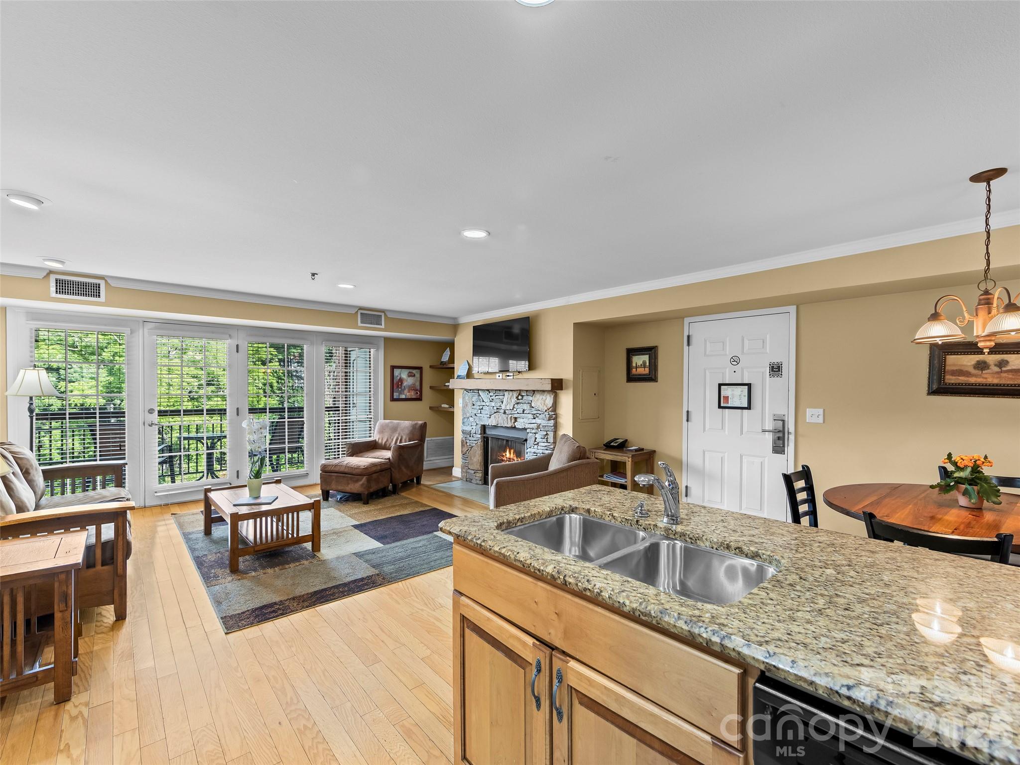 310 Bowling Park Road — Asheville