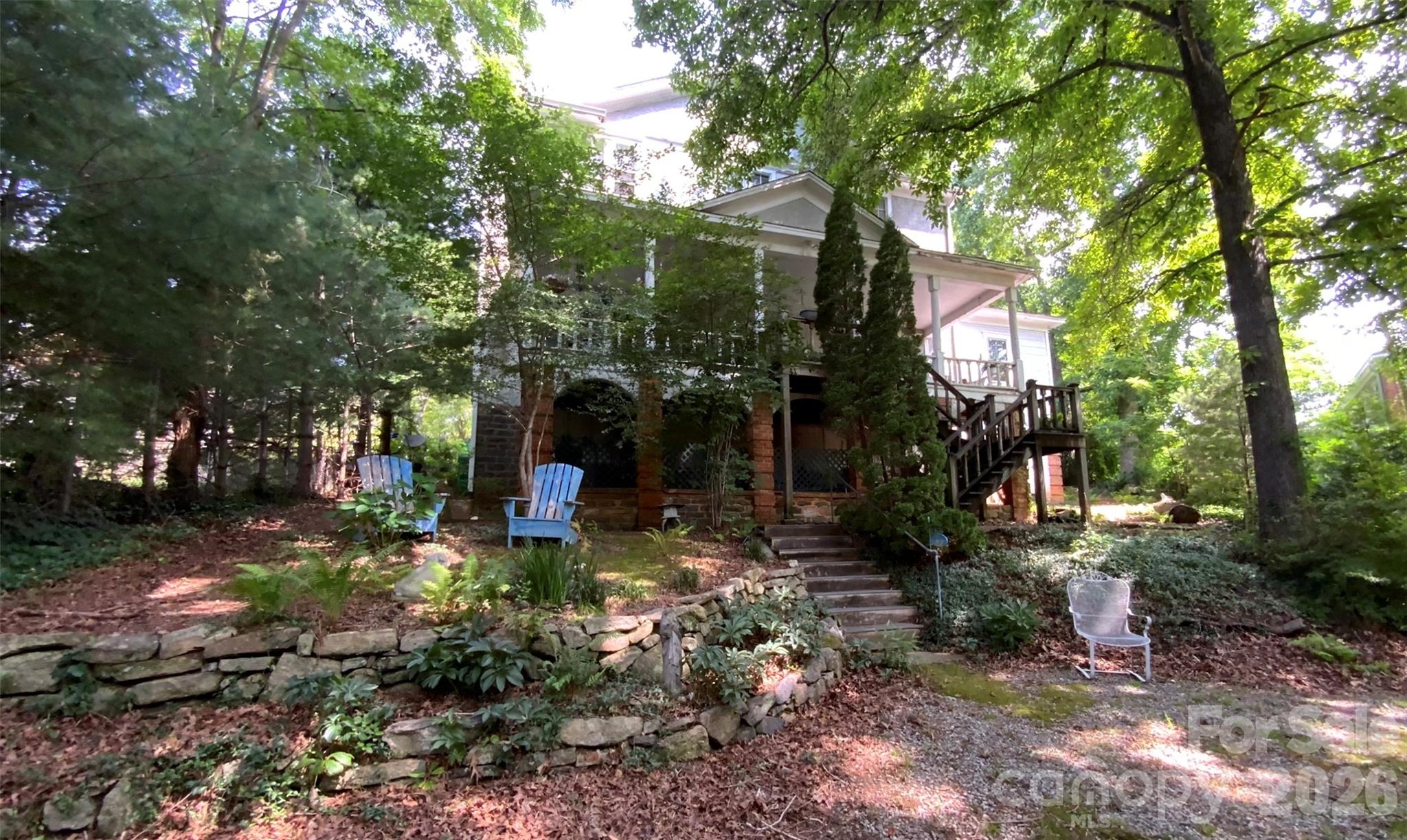 58 Seminary Street — Saluda