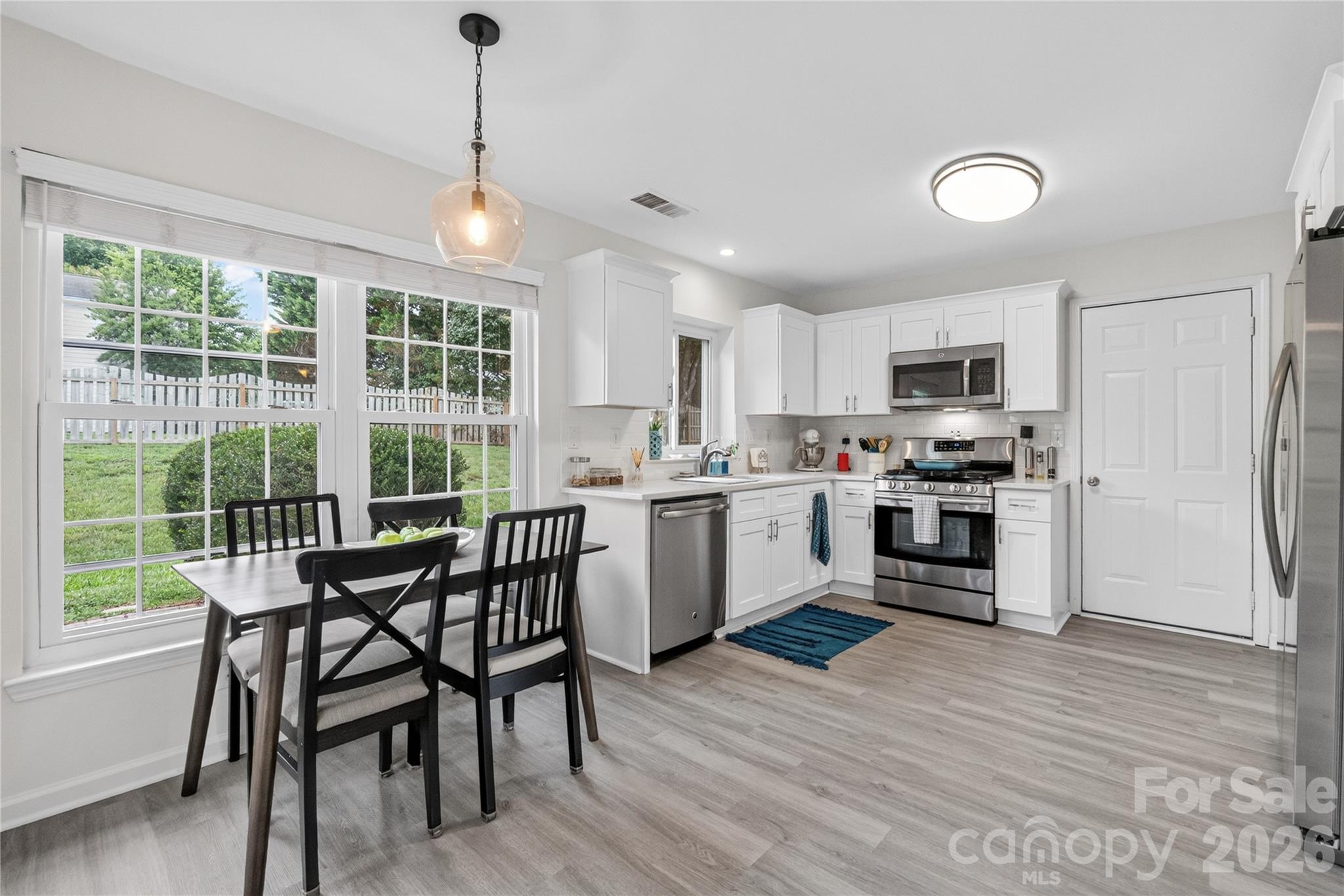 7602 Berrywood Circle — Huntersville