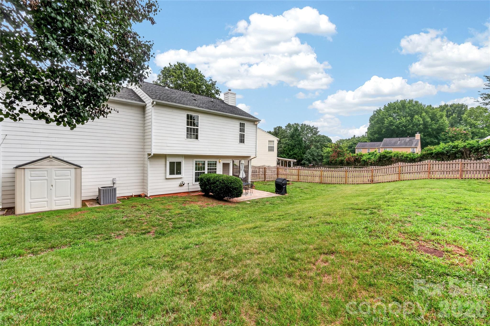 7602 Berrywood Circle — Huntersville