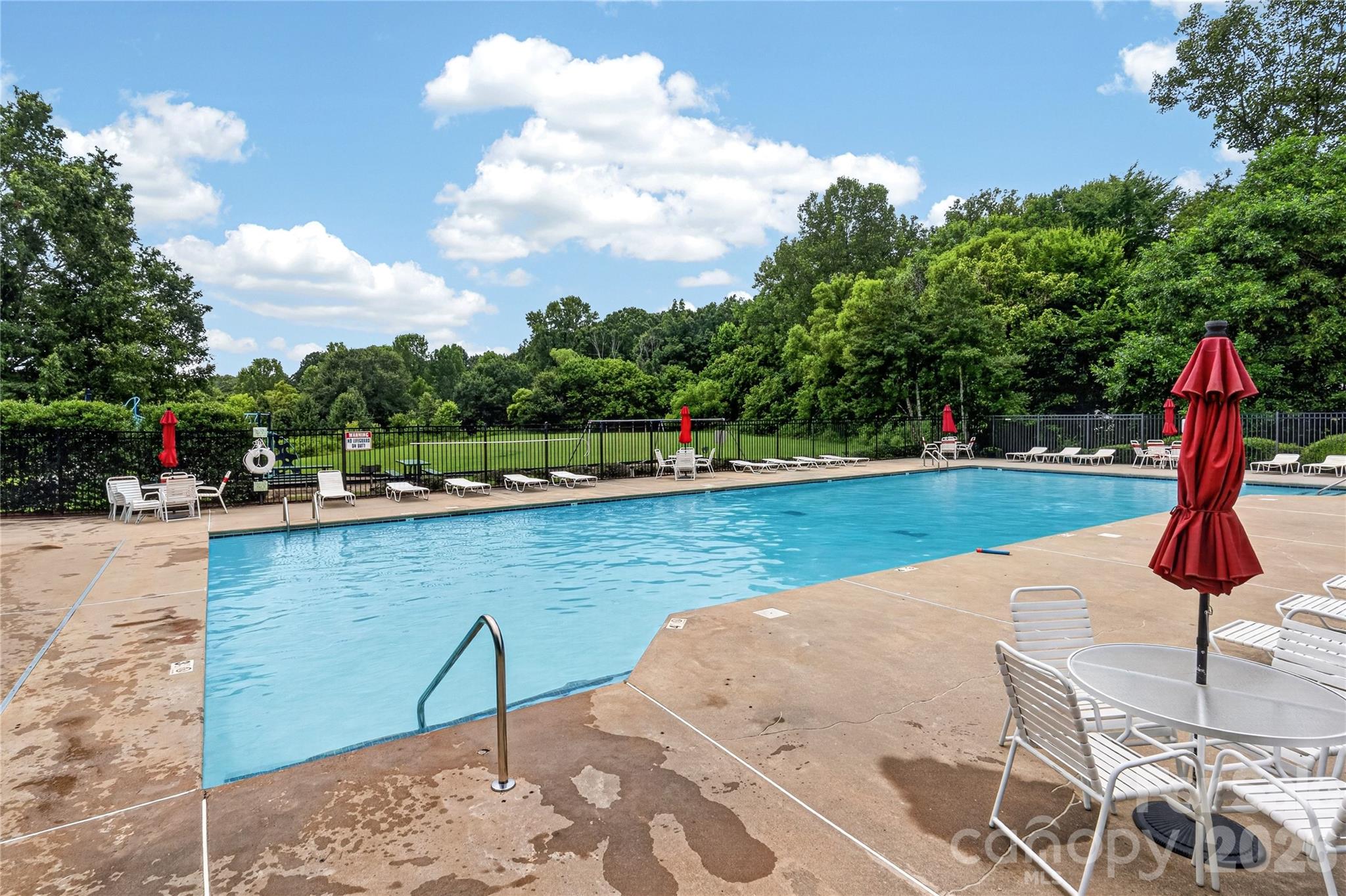 7602 Berrywood Circle — Huntersville