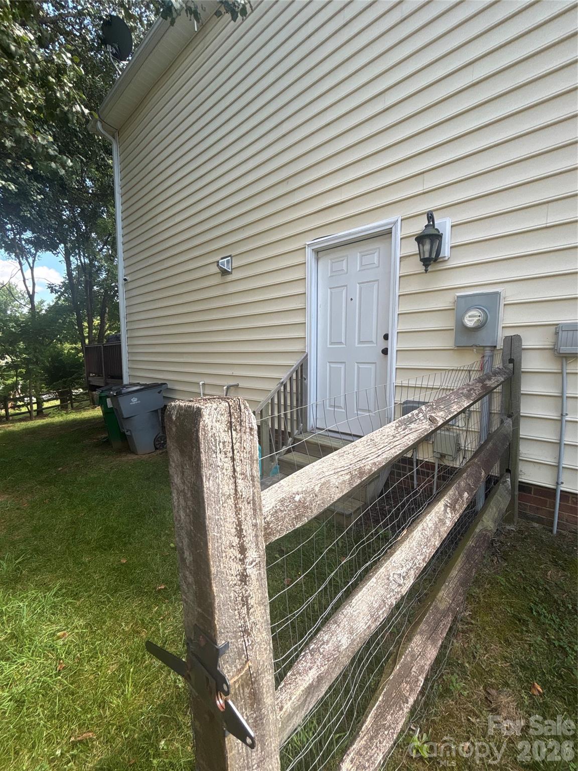 7413 Tupelo Lane — Charlotte