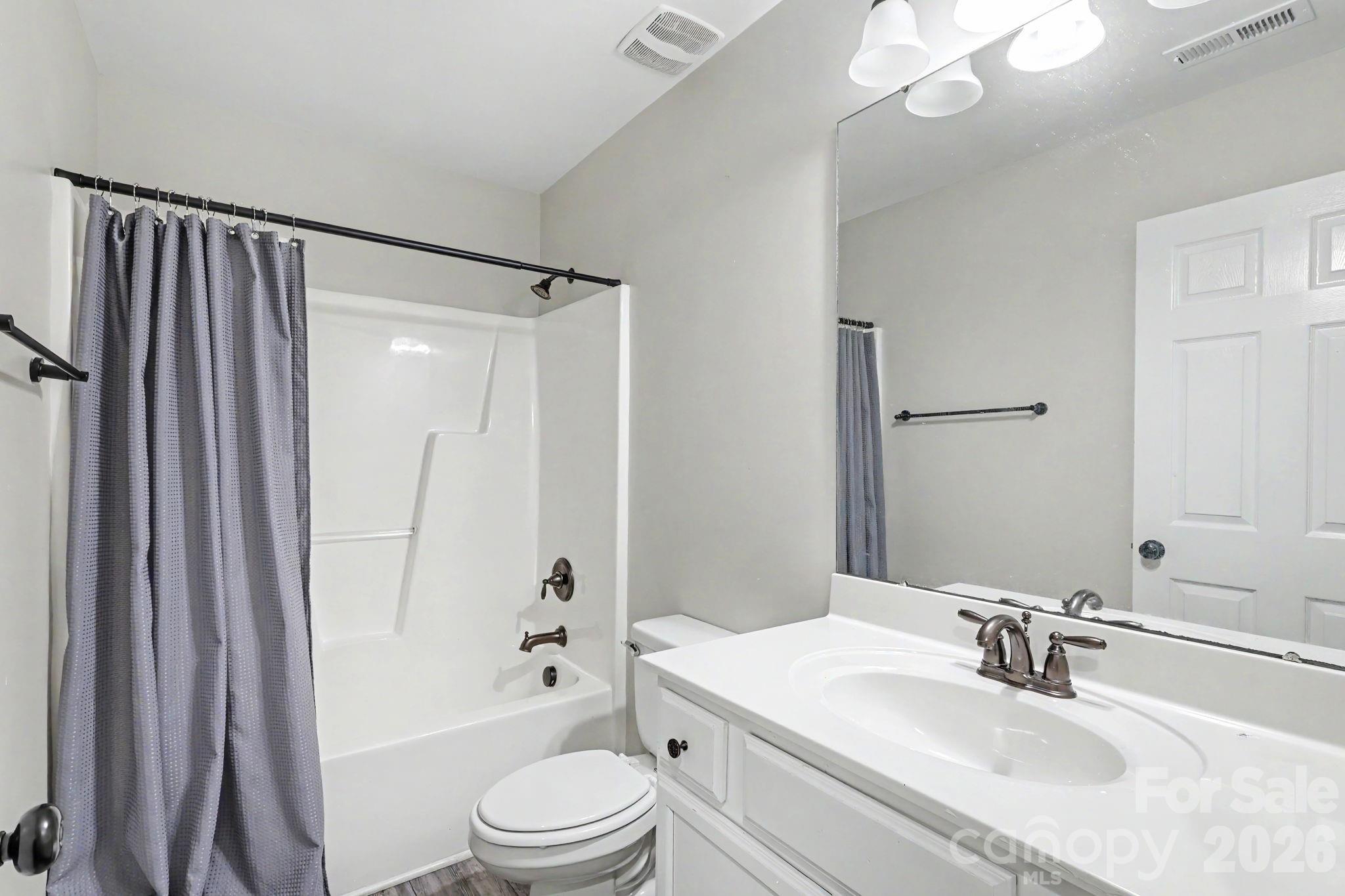 7413 Tupelo Lane — Charlotte
