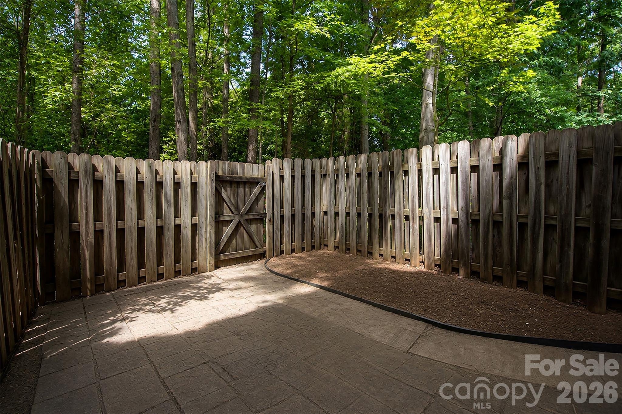 1231 Scaleybark Road — Charlotte