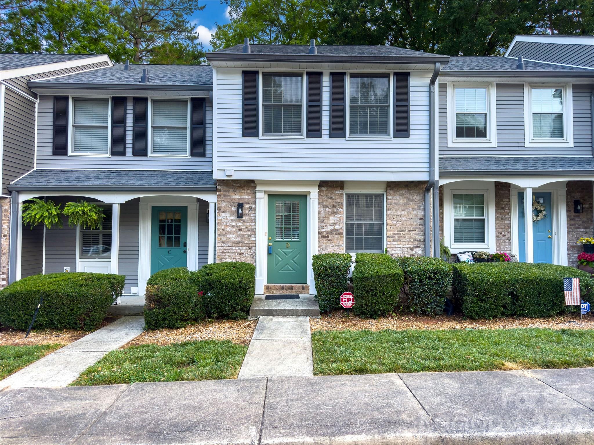 1231 Scaleybark Road — Charlotte