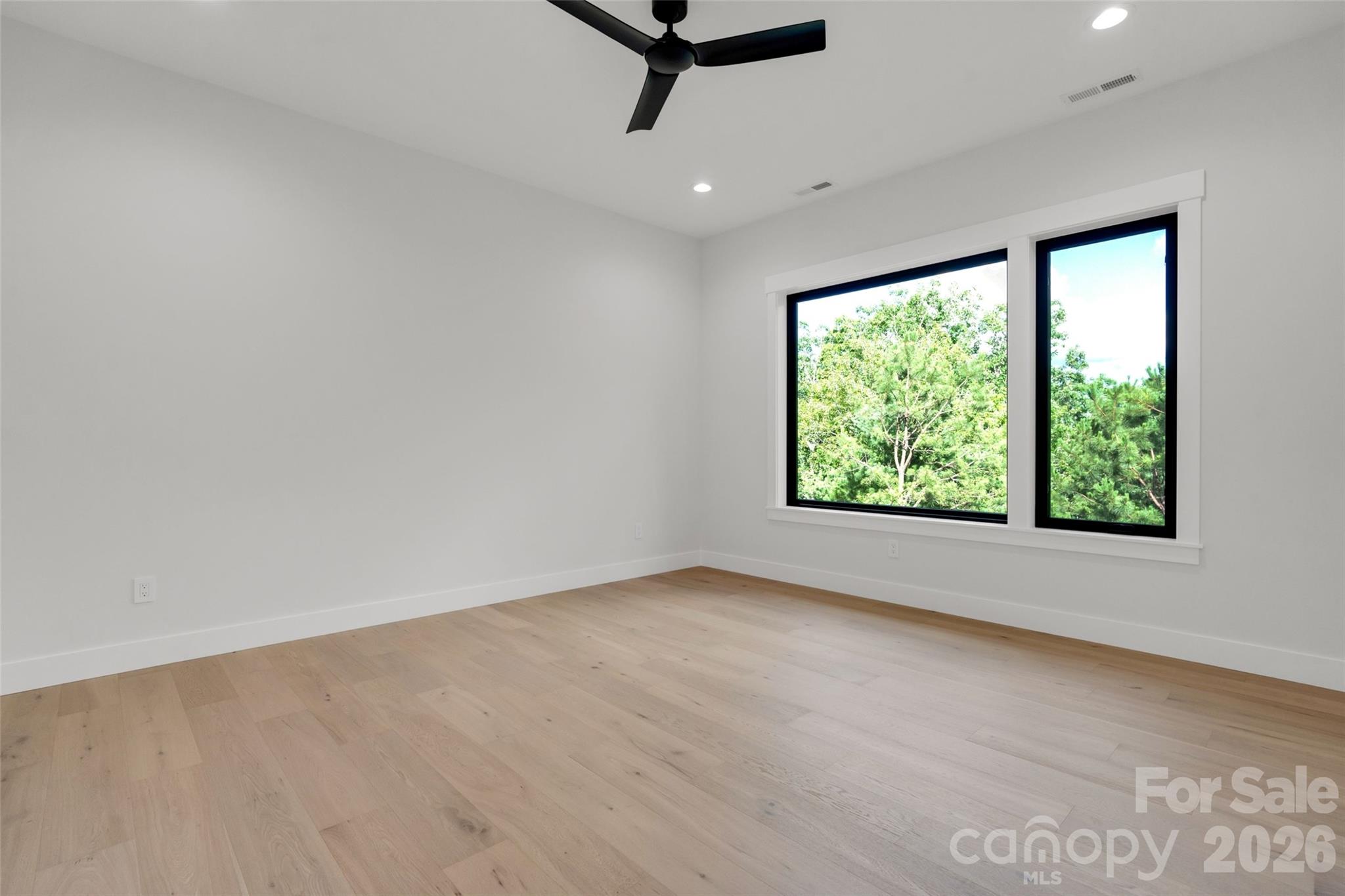 163 Stonefly Drive — Horse Shoe