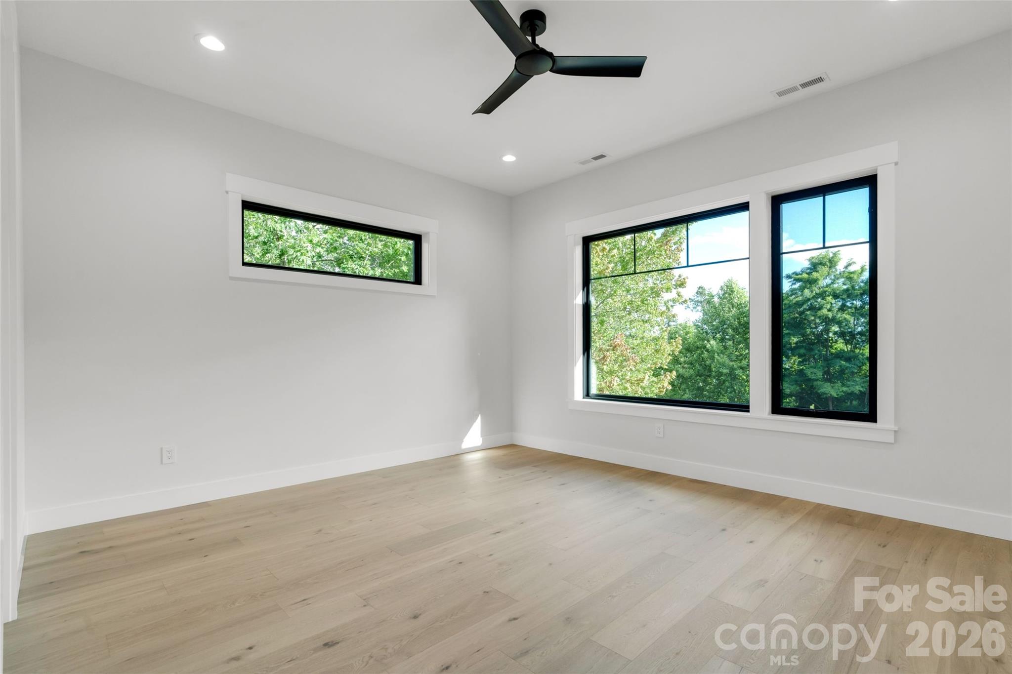 163 Stonefly Drive — Horse Shoe