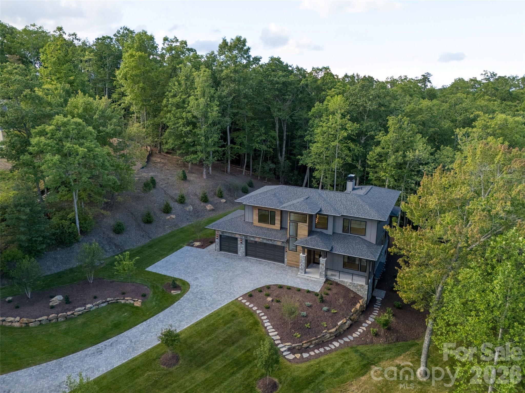 163 Stonefly Drive — Horse Shoe