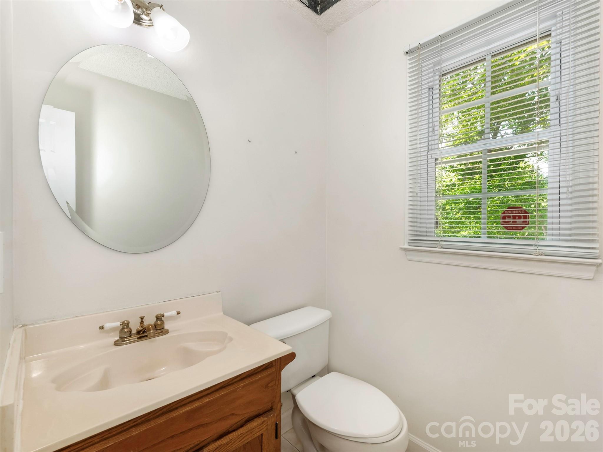 14437 Raynham Drive — Charlotte