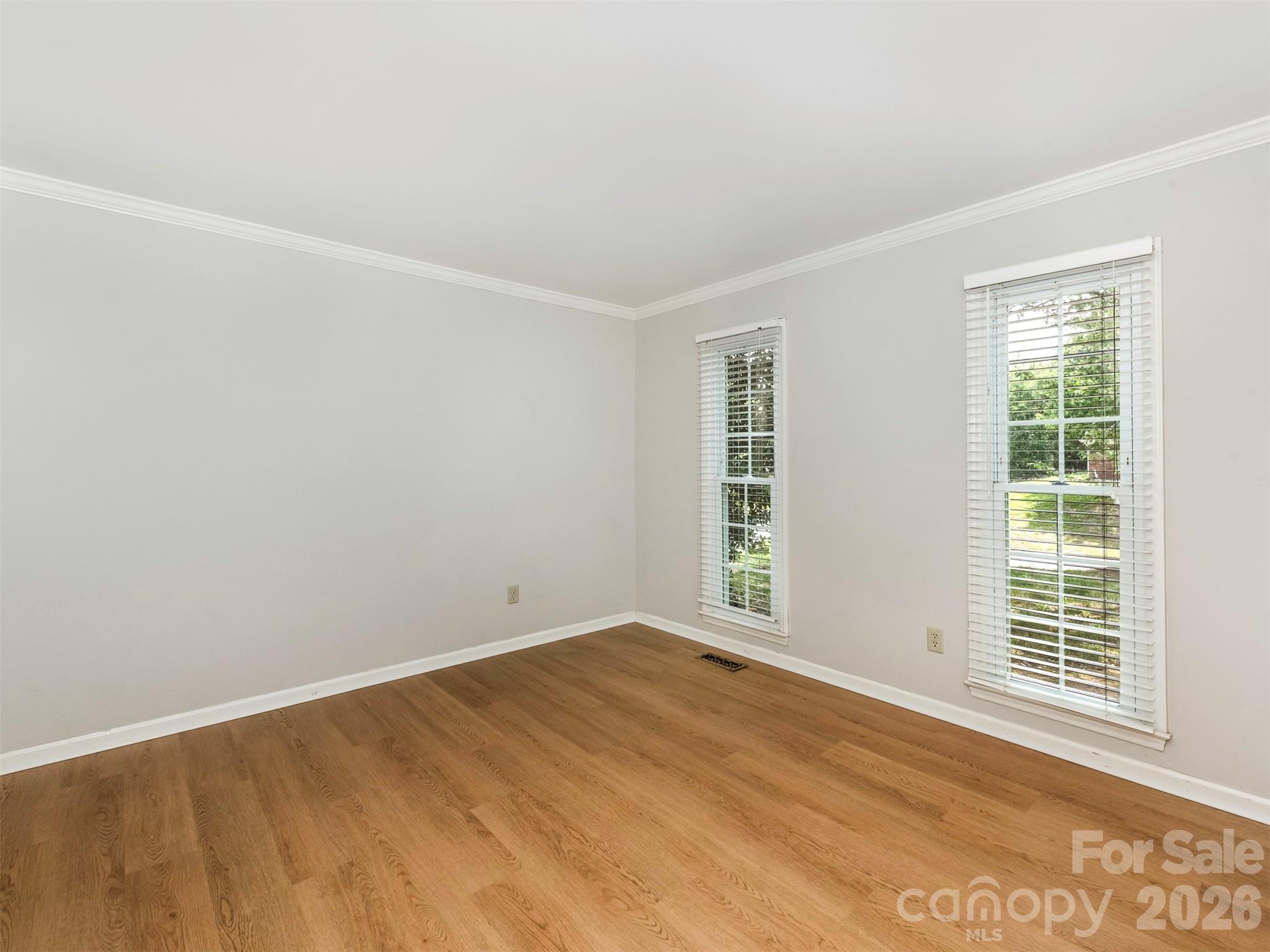 14437 Raynham Drive — Charlotte