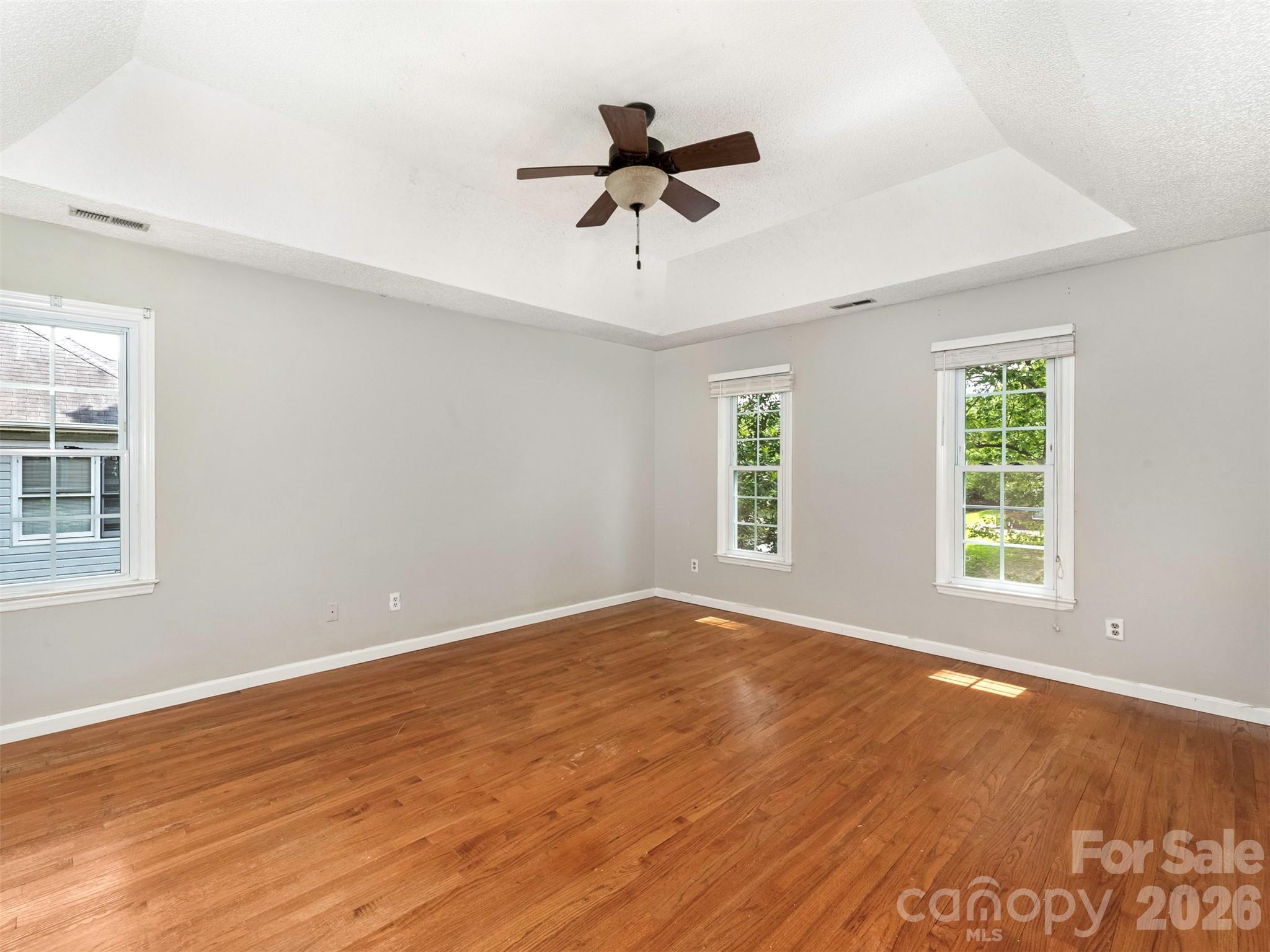 14437 Raynham Drive — Charlotte